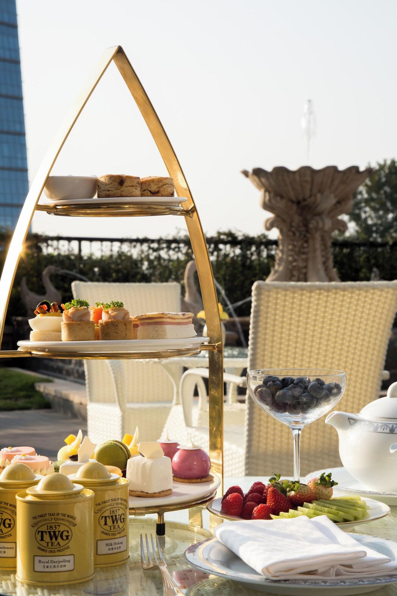 InterContinental Century City Chengdu by null