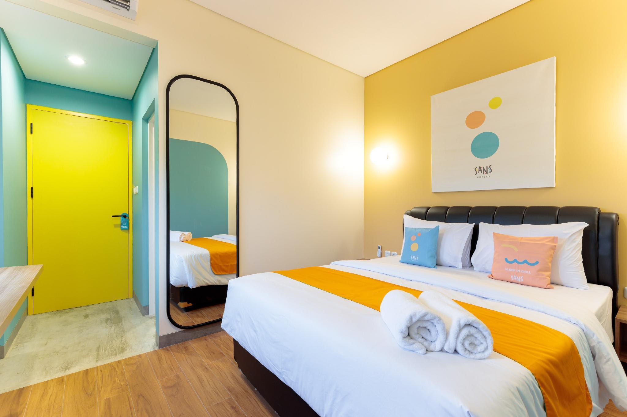 Bedroom 5, Sans Hotel Kelapa Gading Jakarta, North Jakarta