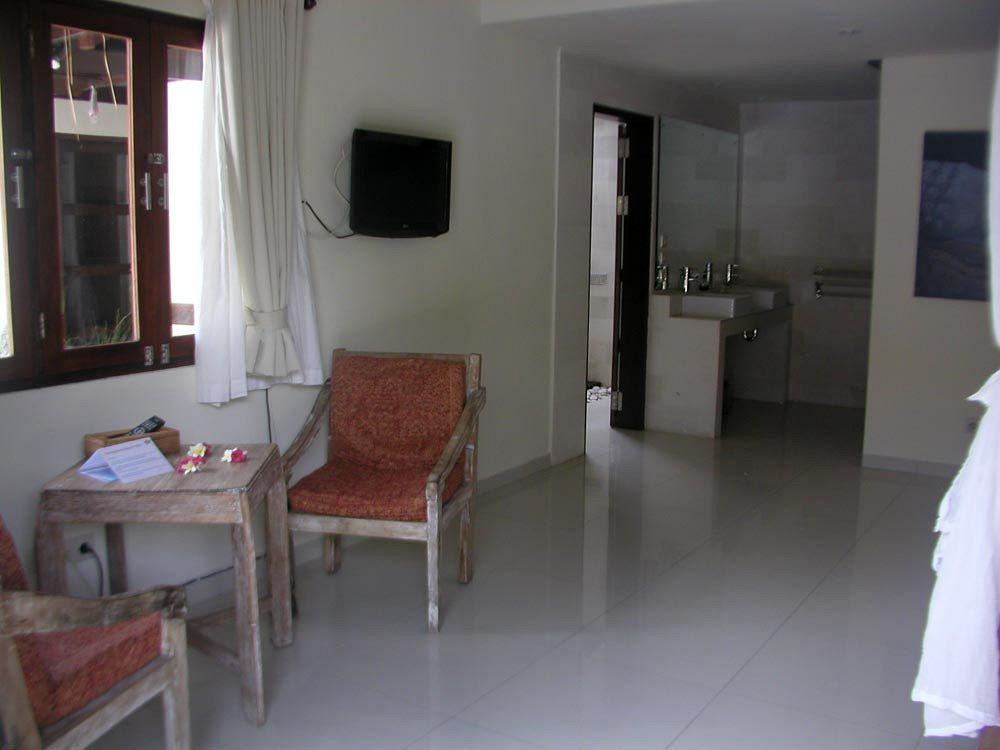 Frangipani Beach Villa