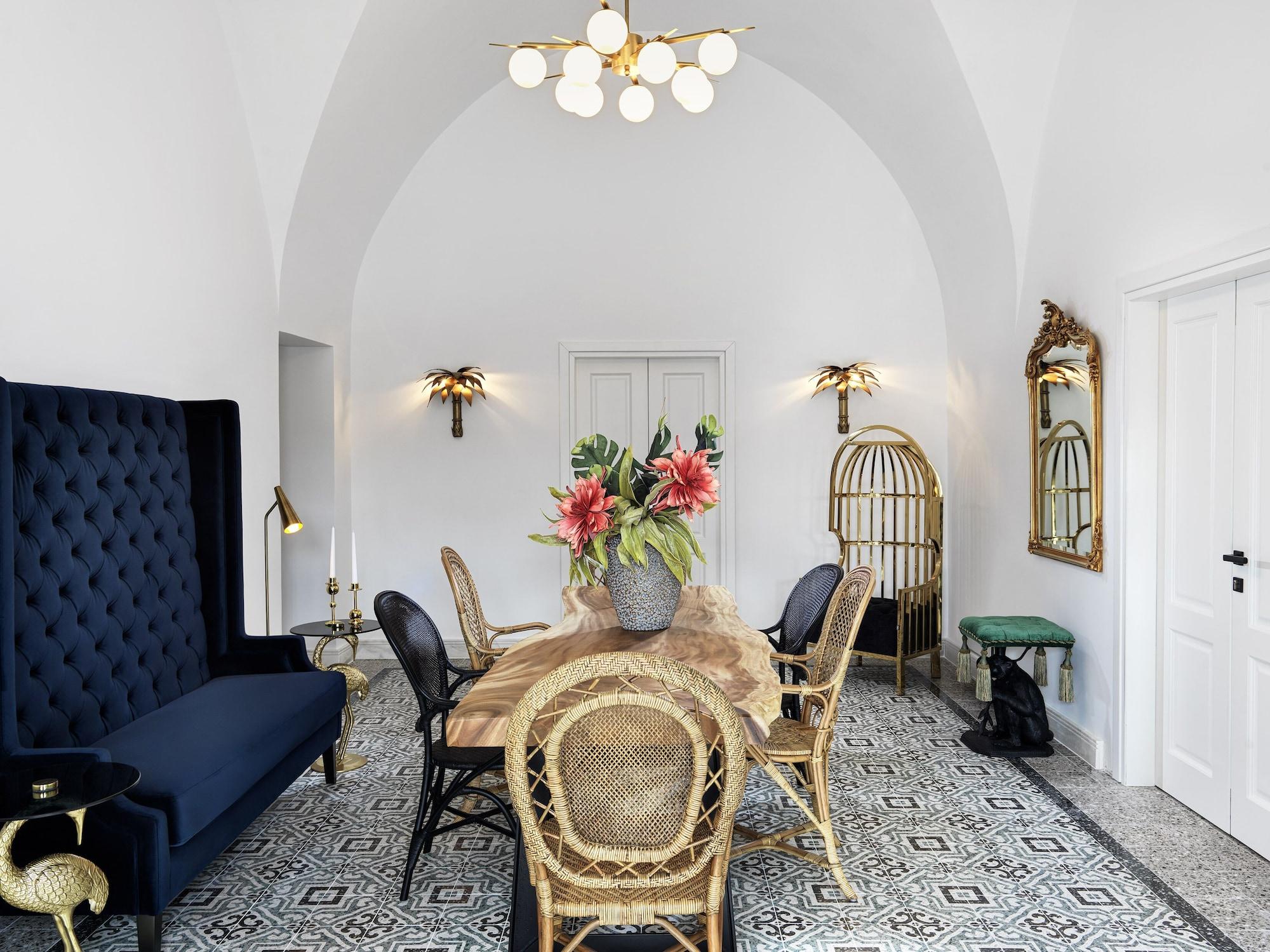 La Maltese Estate
