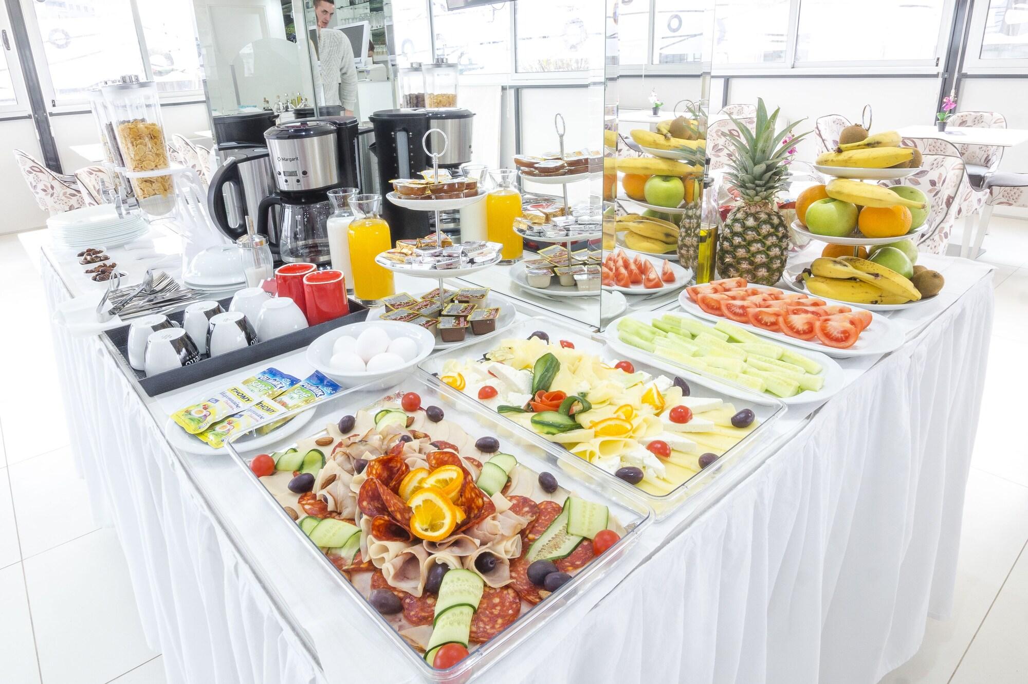 Astera Apart Hotel