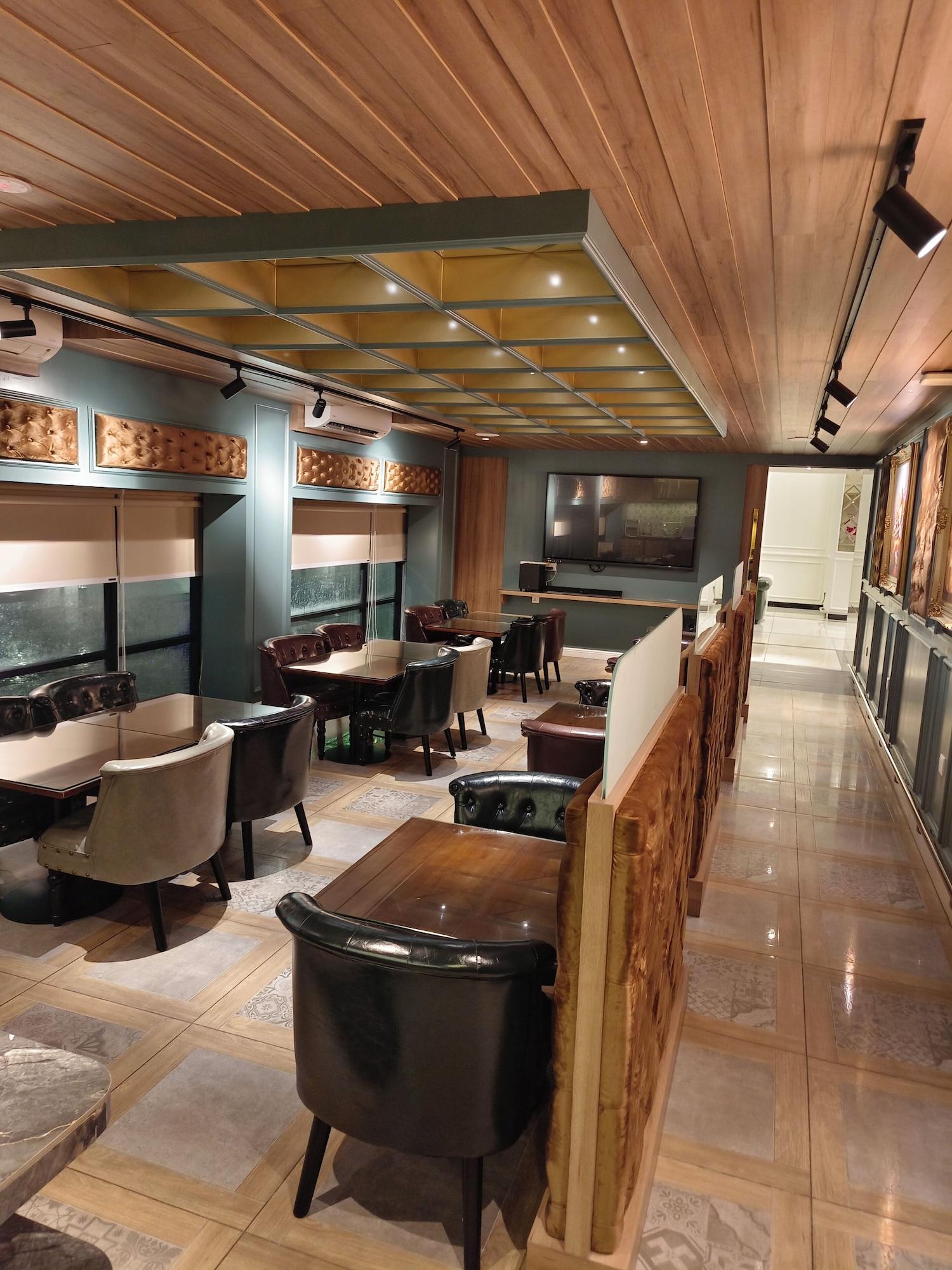 Frazel Heritage Hotel 