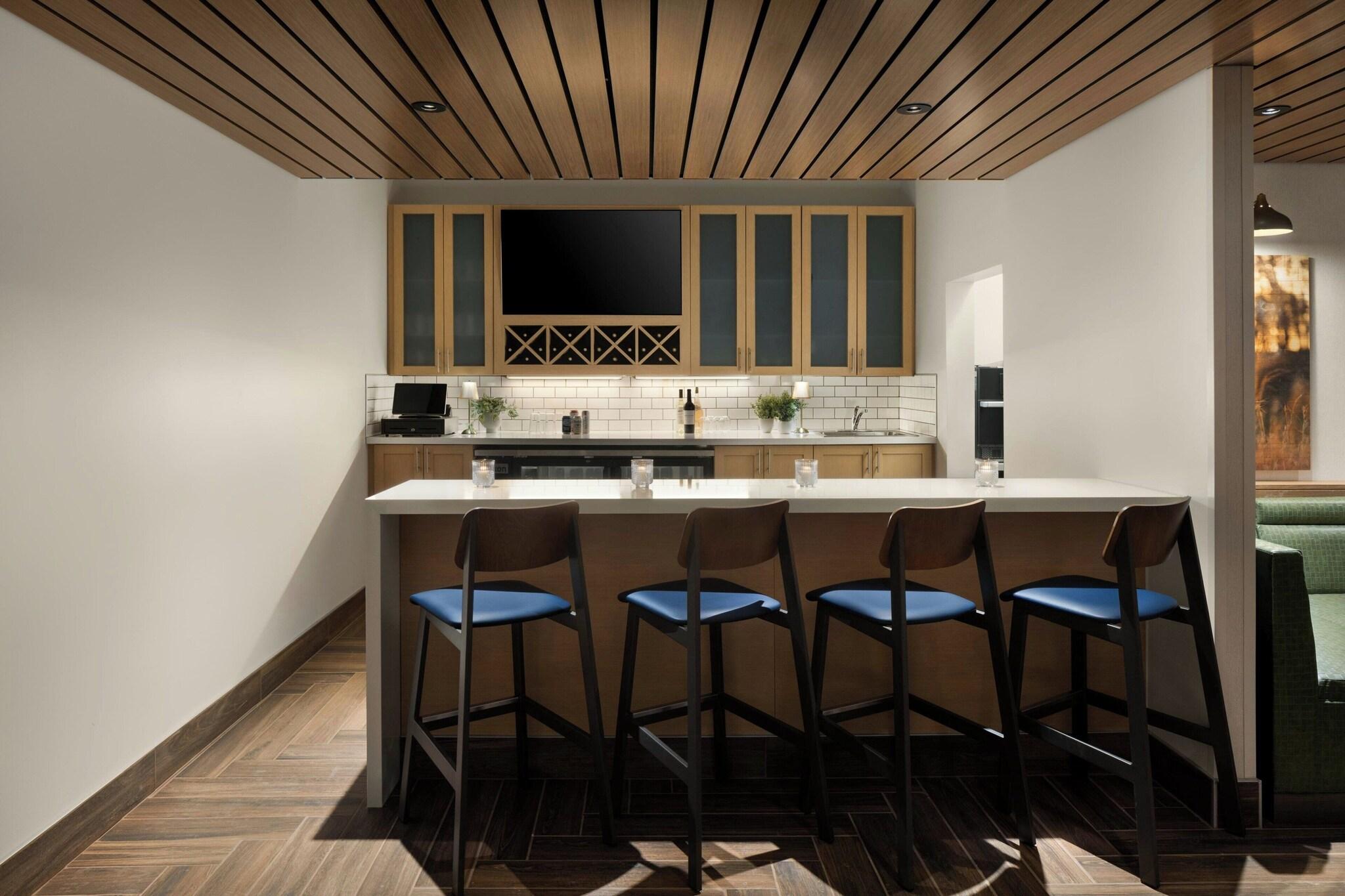 Fairfield By Marriott Inn & Suites Traverse City
