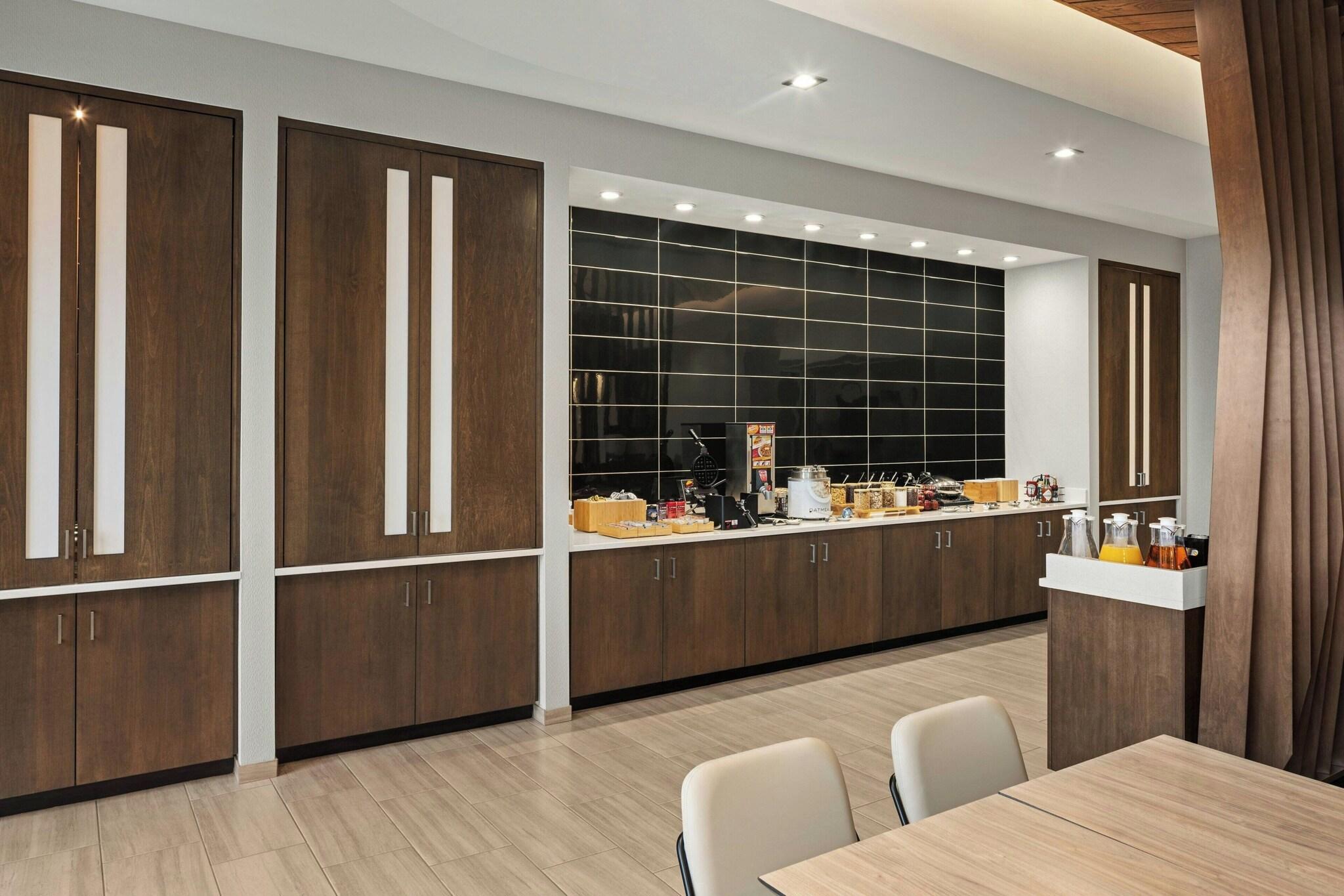Springhill Suites By Marriott Bettendorf