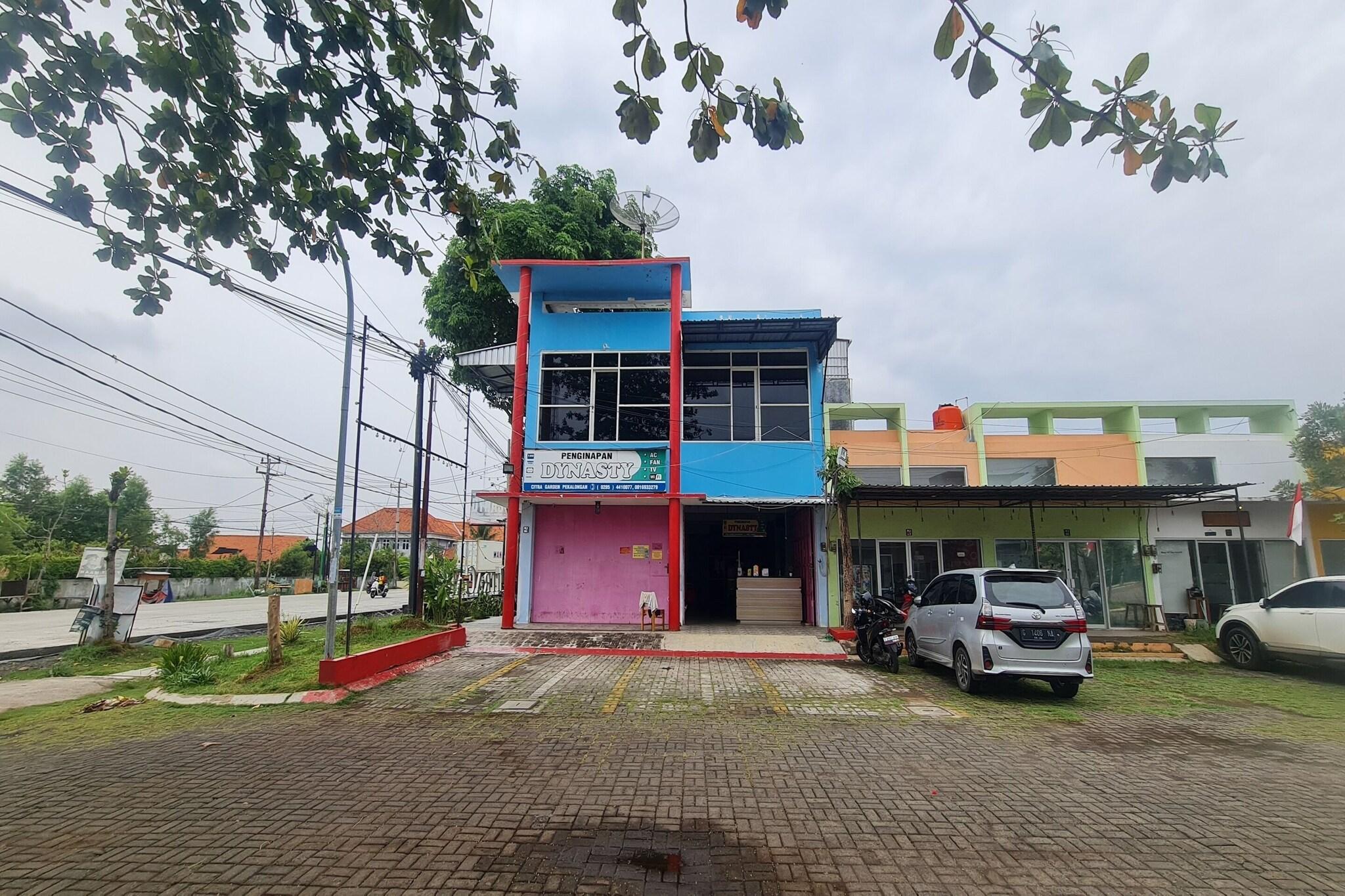 General view 2, Capital O 93361 Dynasty Inn Syariah, Pekalongan