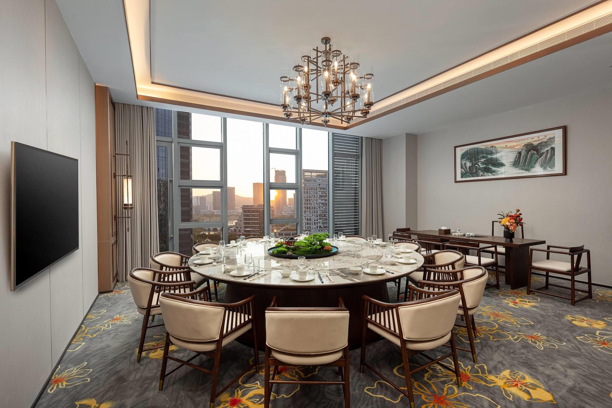 Ramada By Wyndham Guangzhou Huangpu