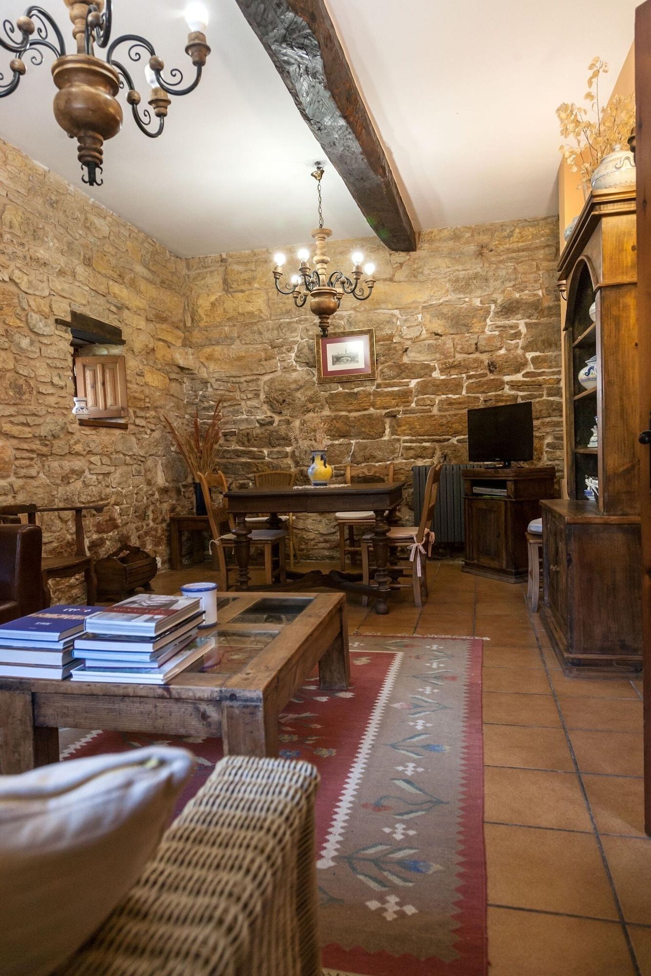 Lobby 3, Paraã­so Del Bierzo, León