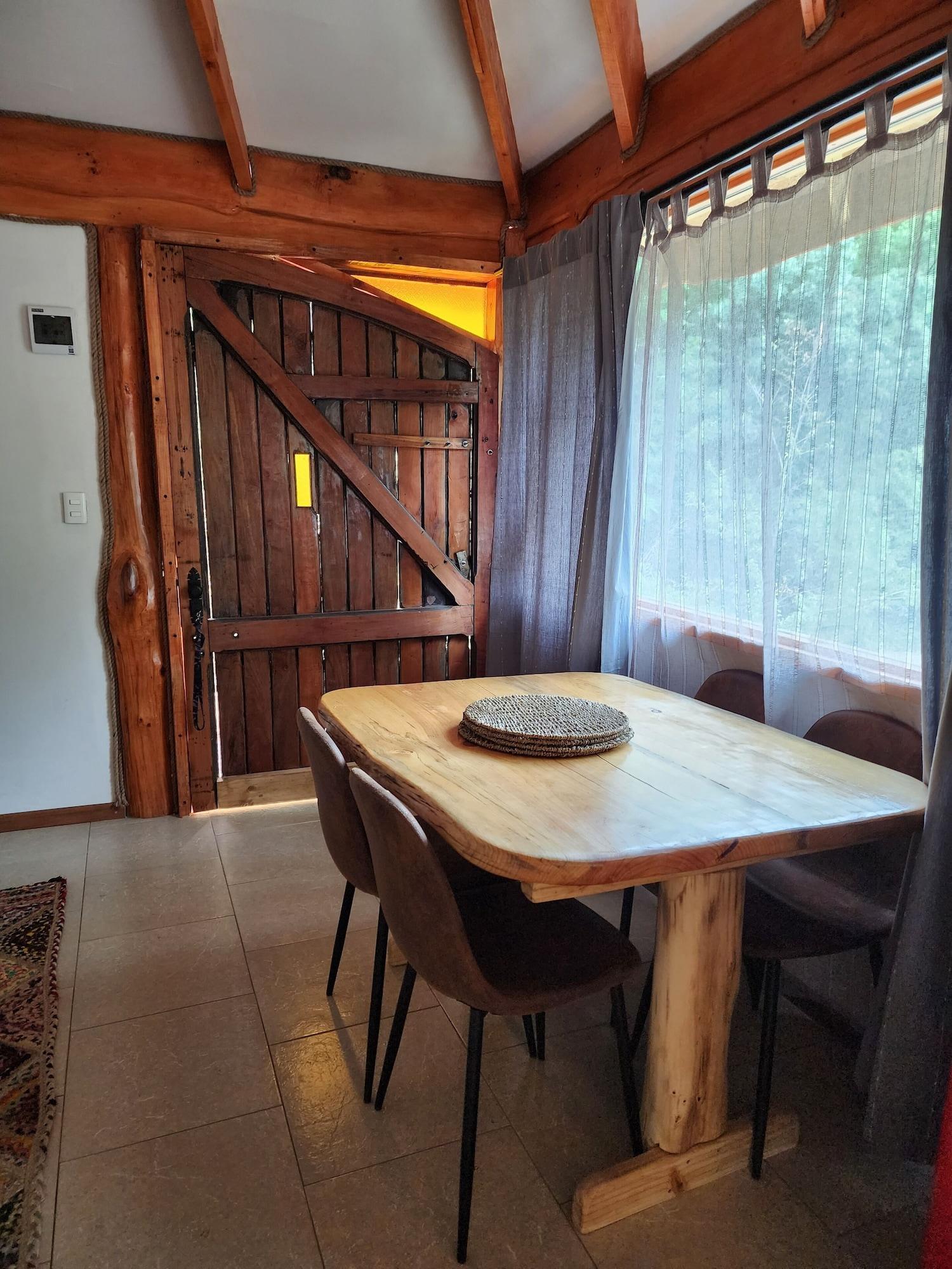 Room 2, Cabaã±a De Montaã±a (jacuzzi Exterior), Cordillera