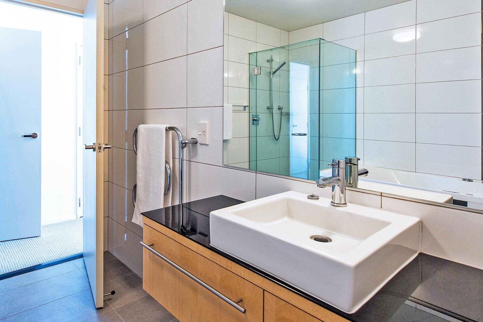 Trinity Wharf Tauranga by null