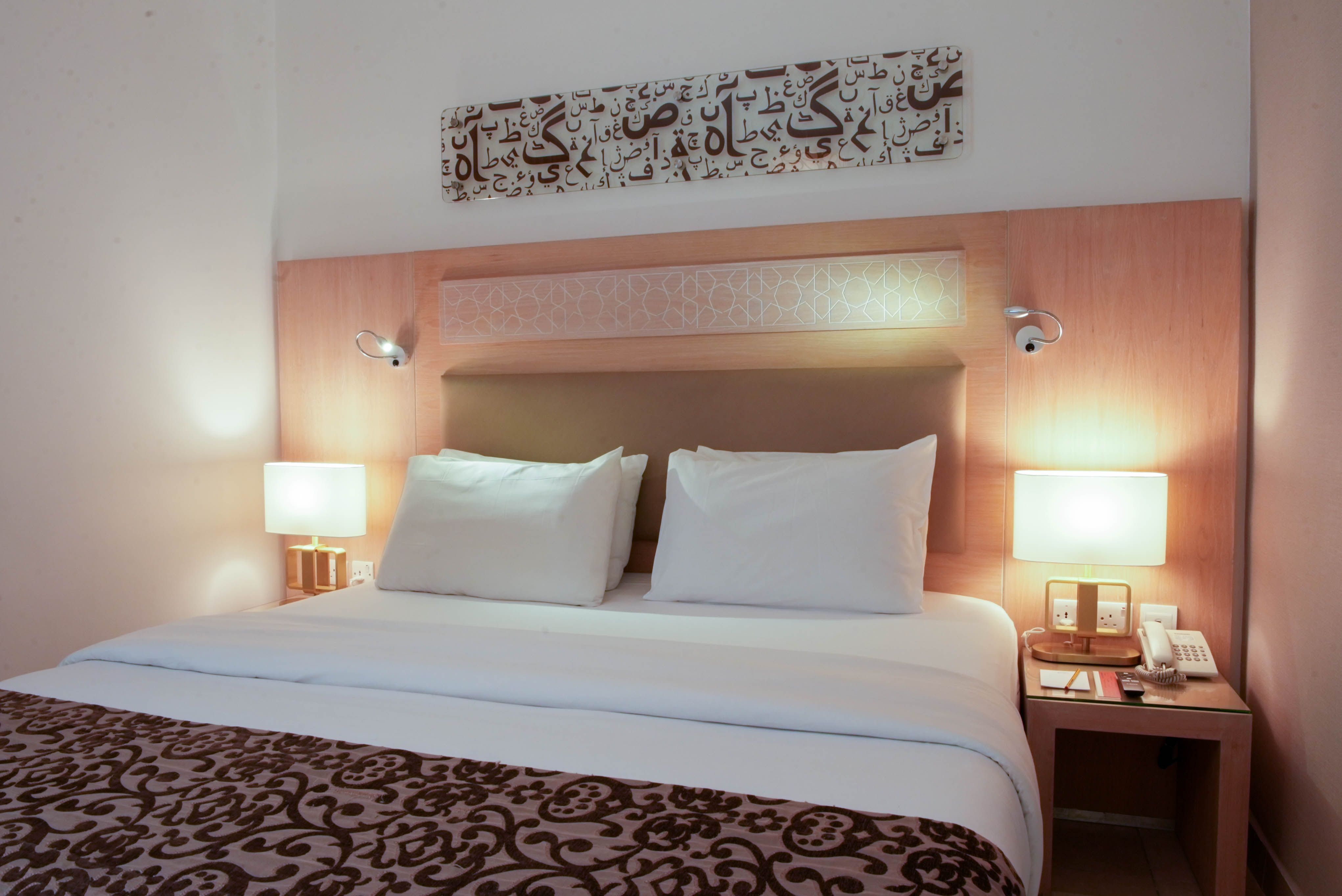 Toledo Hotel by null