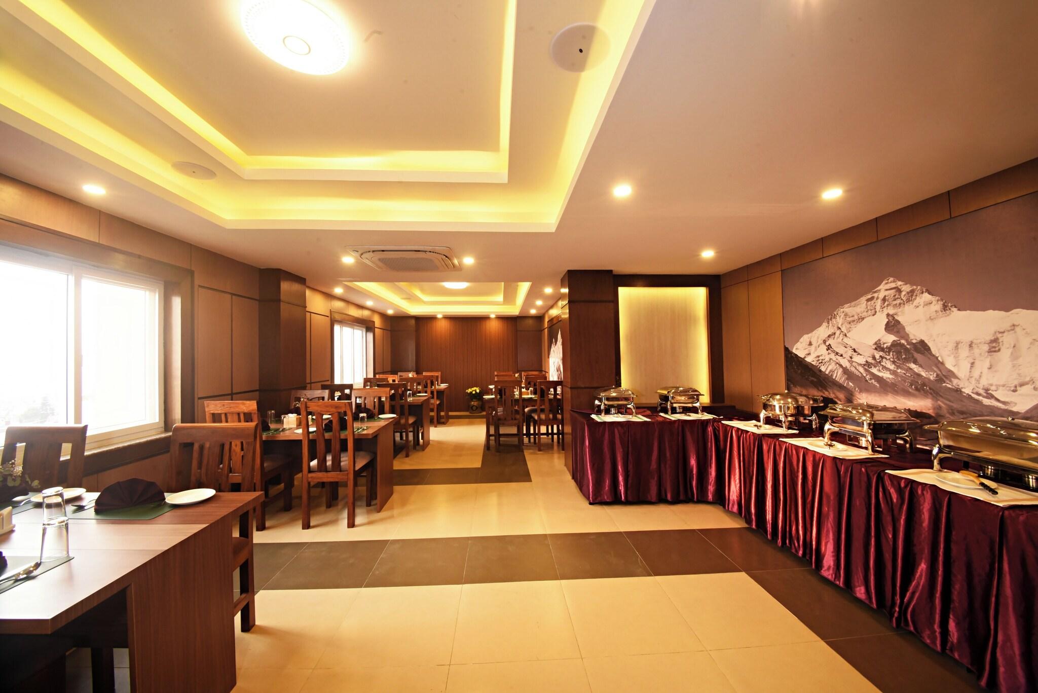 Hotel Sherpani
