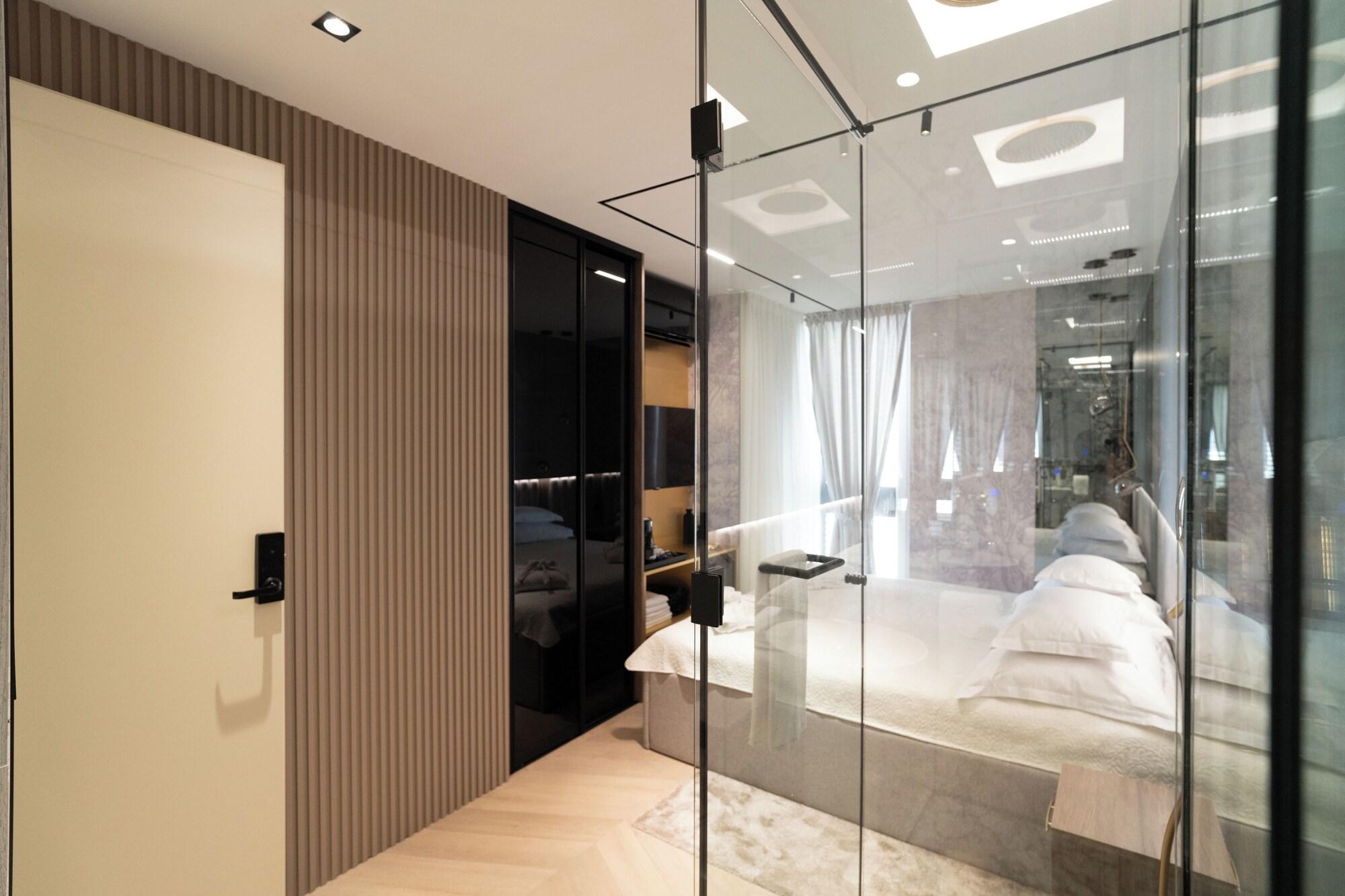 Luxury Rooms For Gift