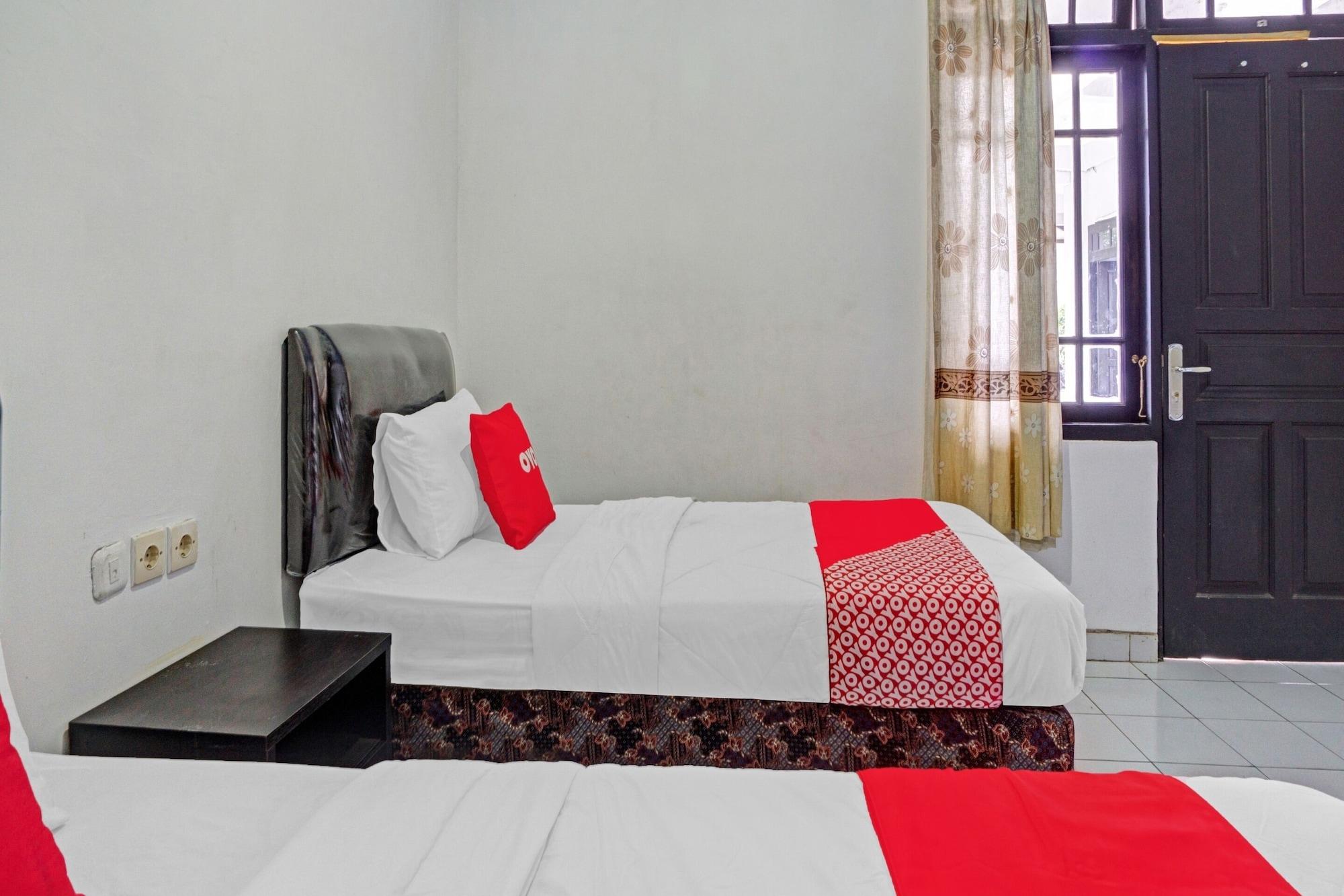 Room 5, Hotel O Palem Garden 2, Tulungagung