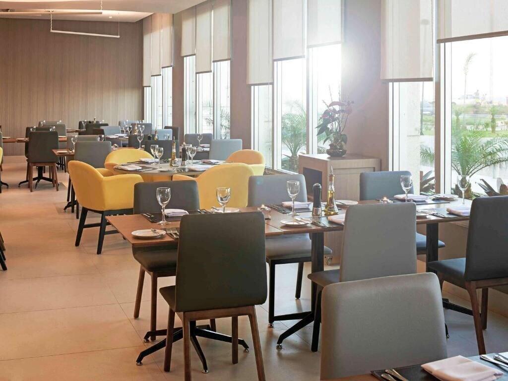 Regency Barra Hotel