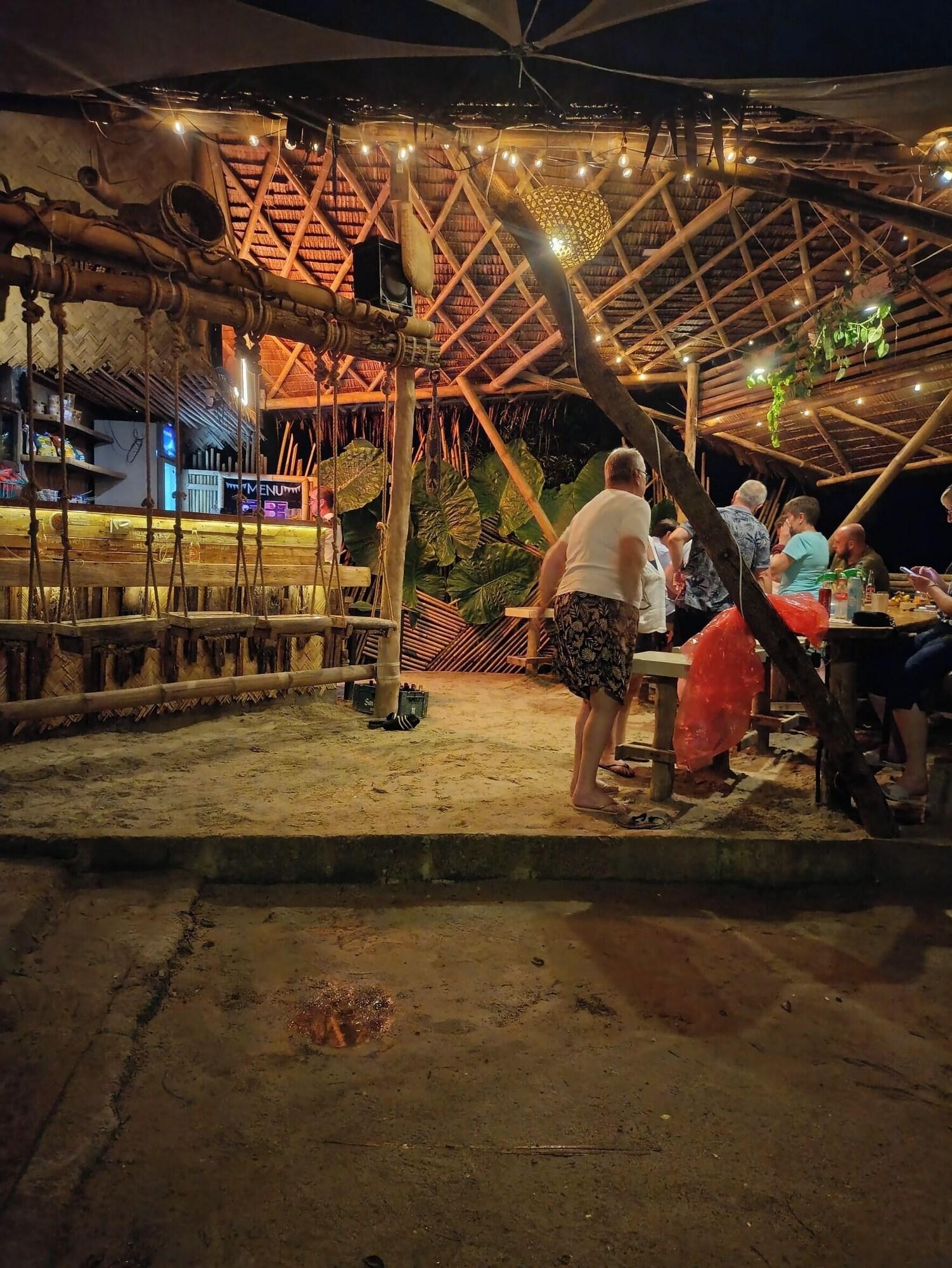 Restaurant 4, Kamp Tapik - Sibaltan, El Nido