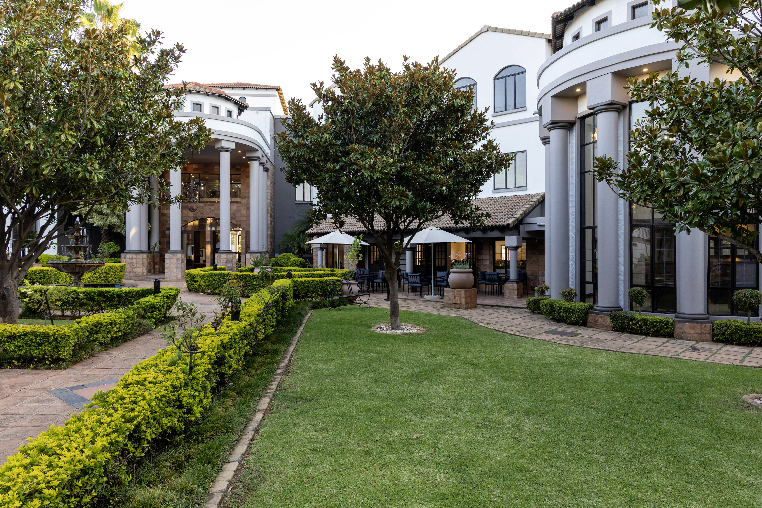 Basden Wood Hotel (rf) Pty Ltd