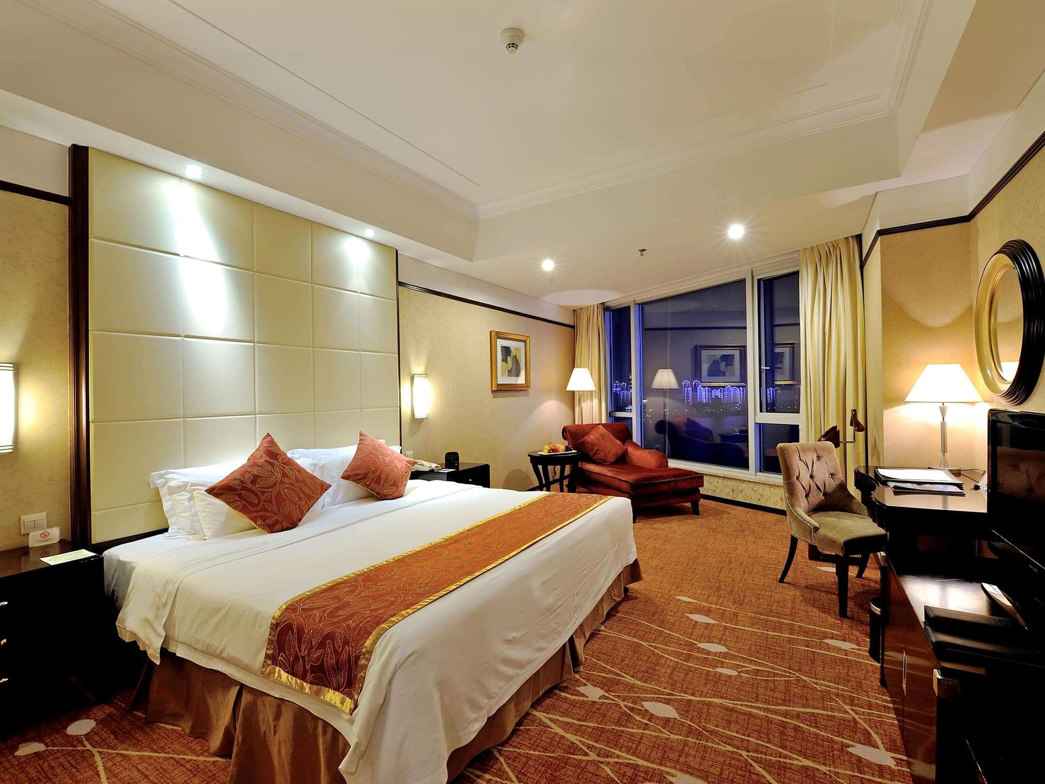 Howard Johnson Pearl Plaza Wuhan