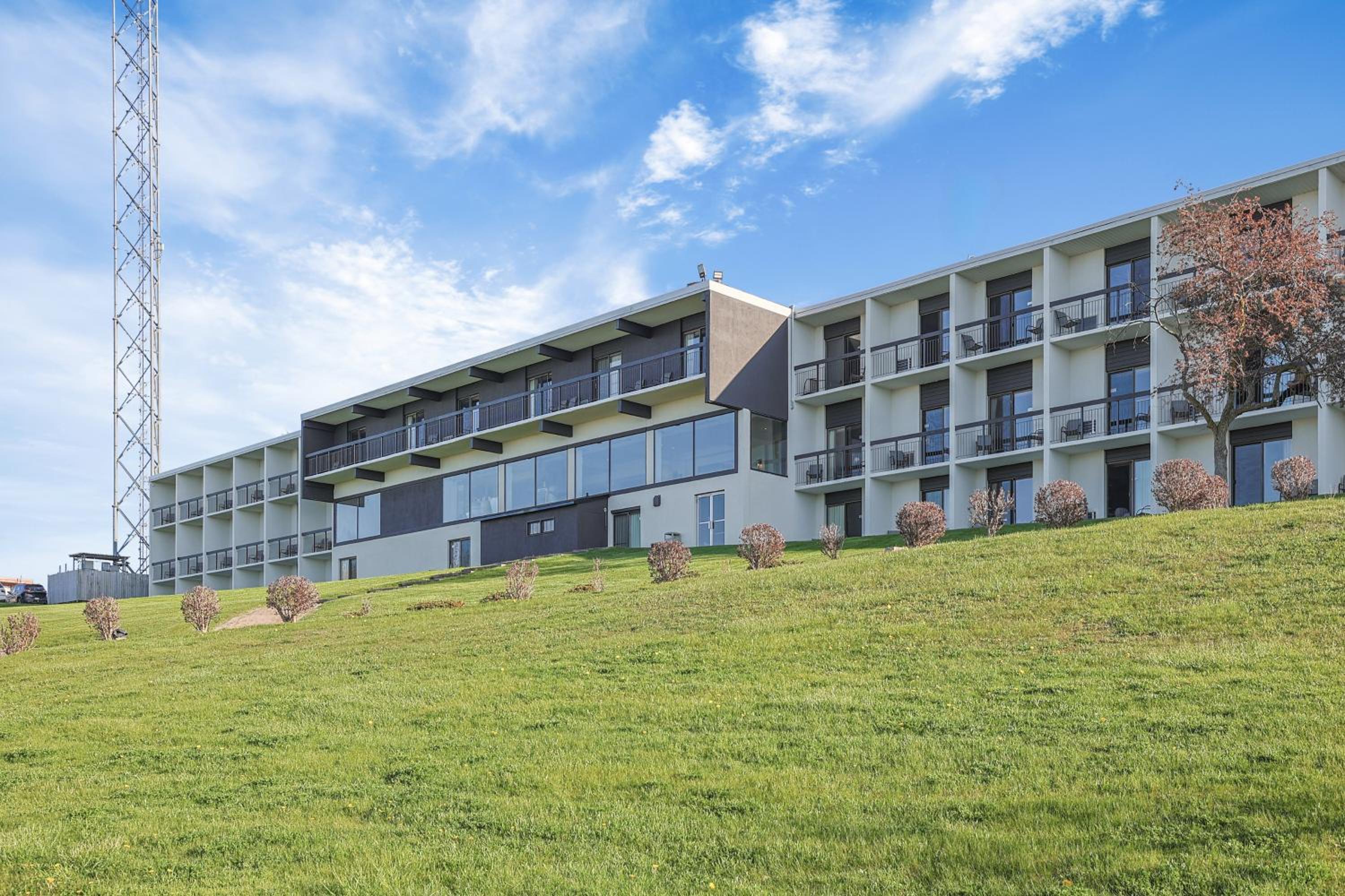 The Jordan Ramada By Wyndham