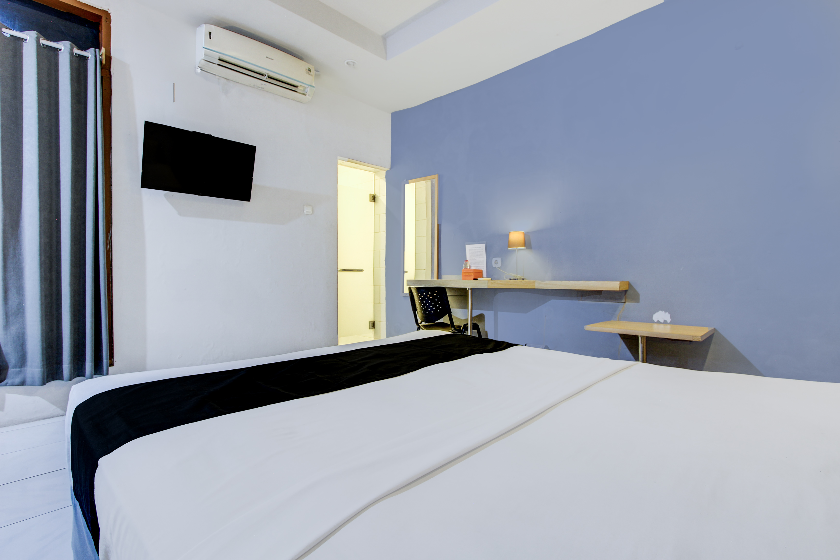 Bedroom 3, Hotel O Tegal Near Near Pacific Mall Tegal, Tegal