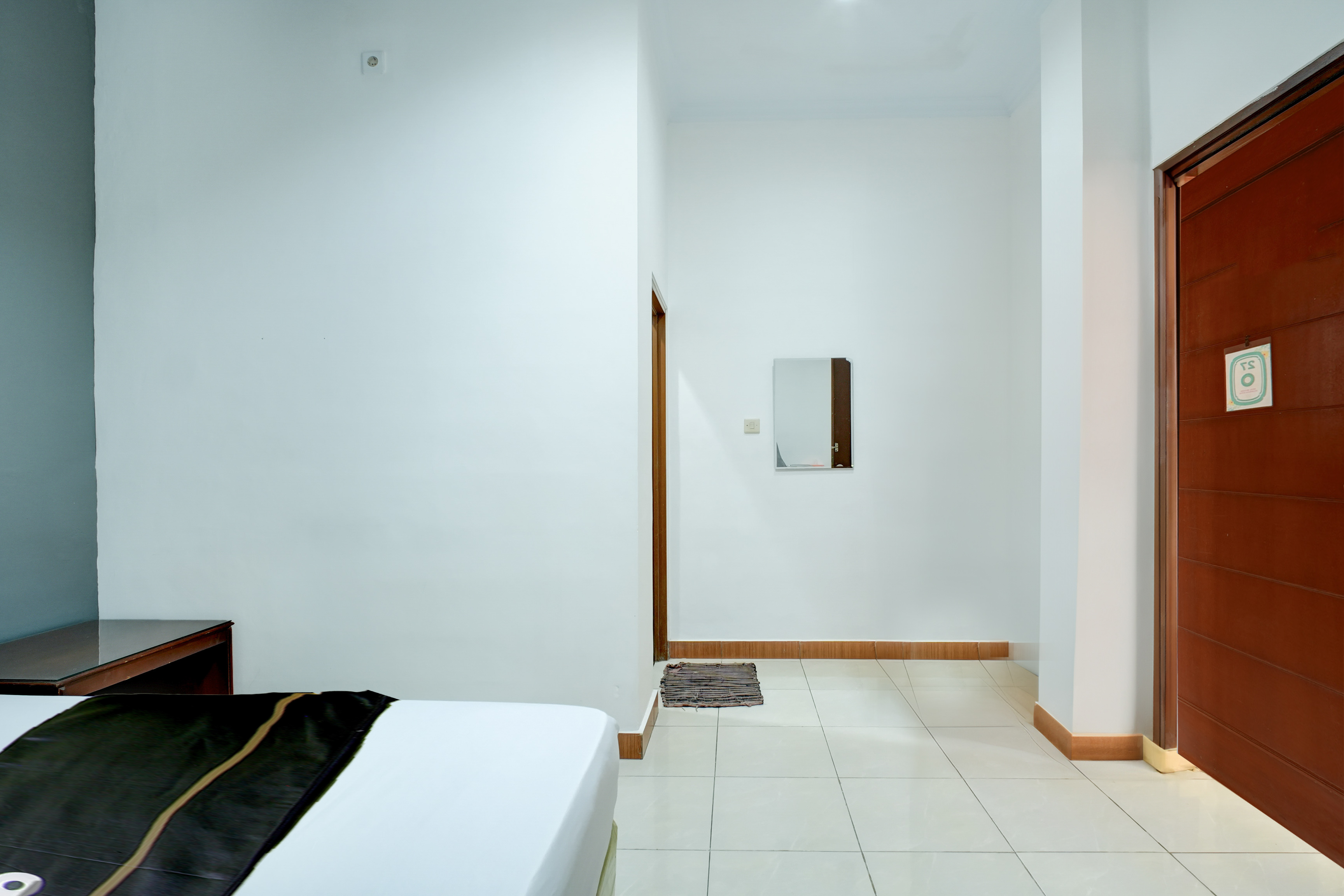 Hotel O Depok Near Bhayangkara Brimob Hospital