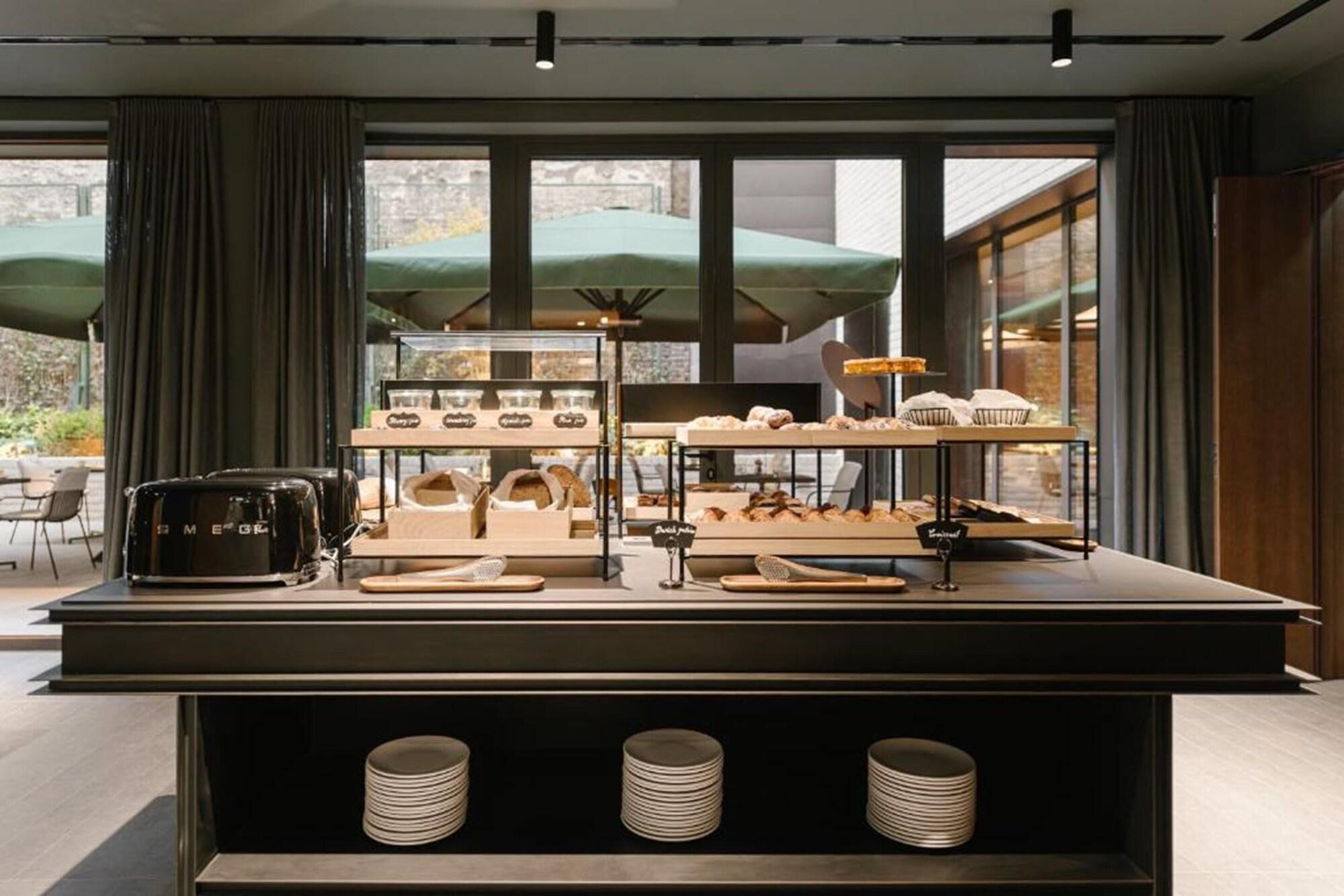 Boho Budapest, Small Luxury Hotels