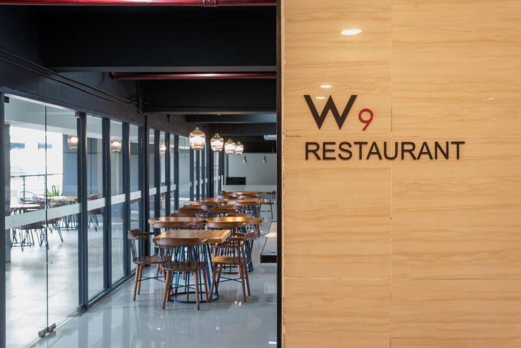 W9 Hotel And Resorts