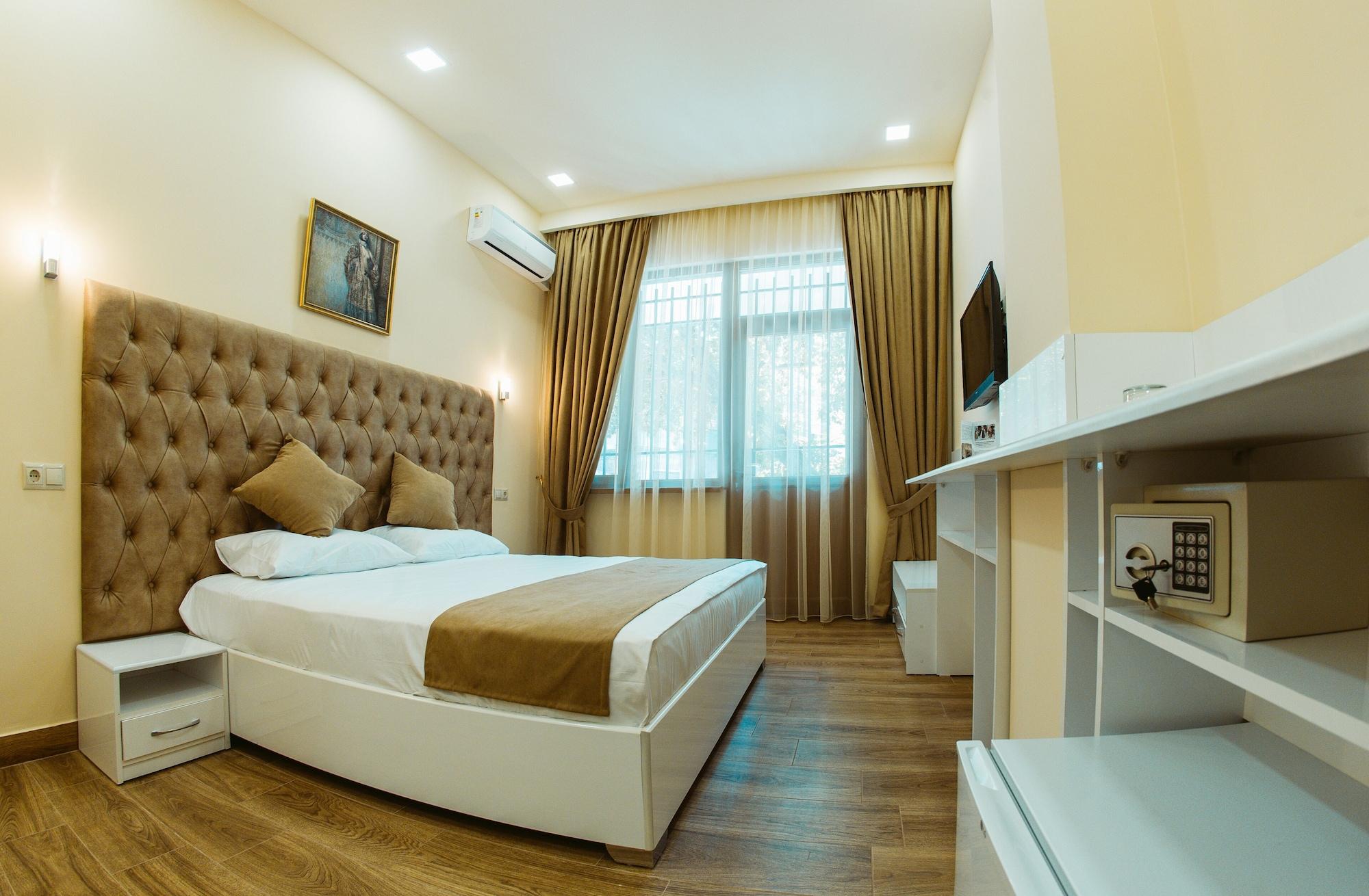 L Image Art Hotel