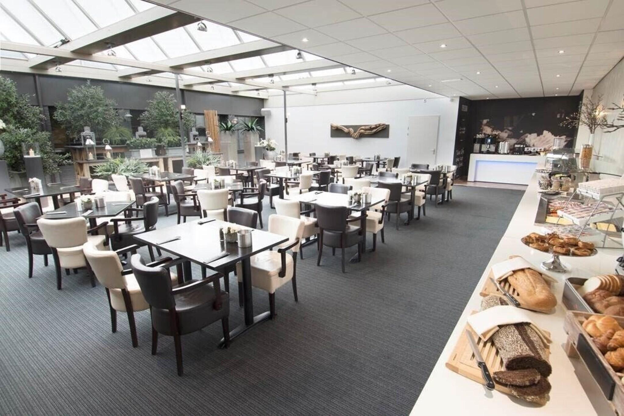 Hotel De Zoete Inval Haarlemmerliede