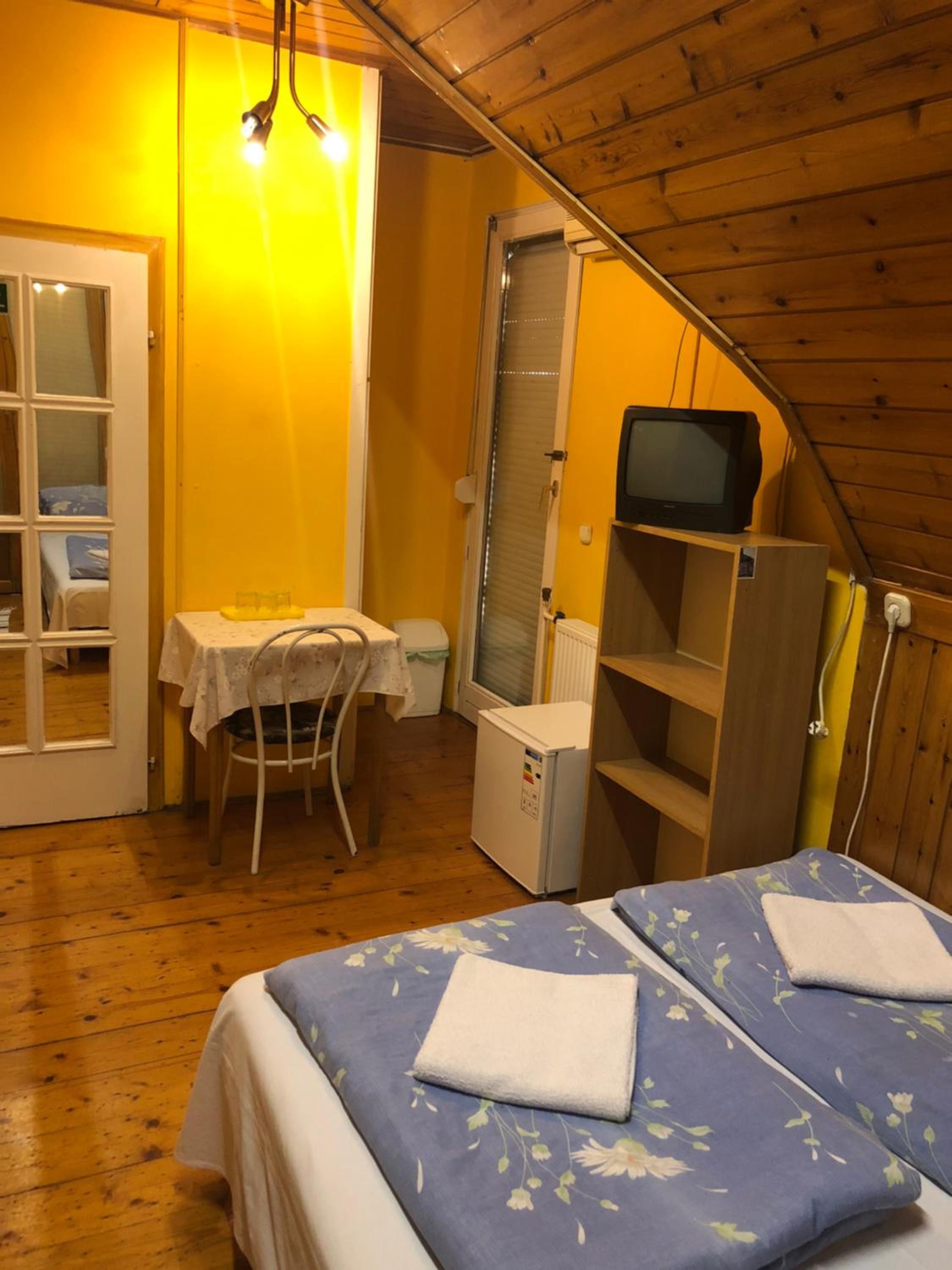 Sashalom Hotel
