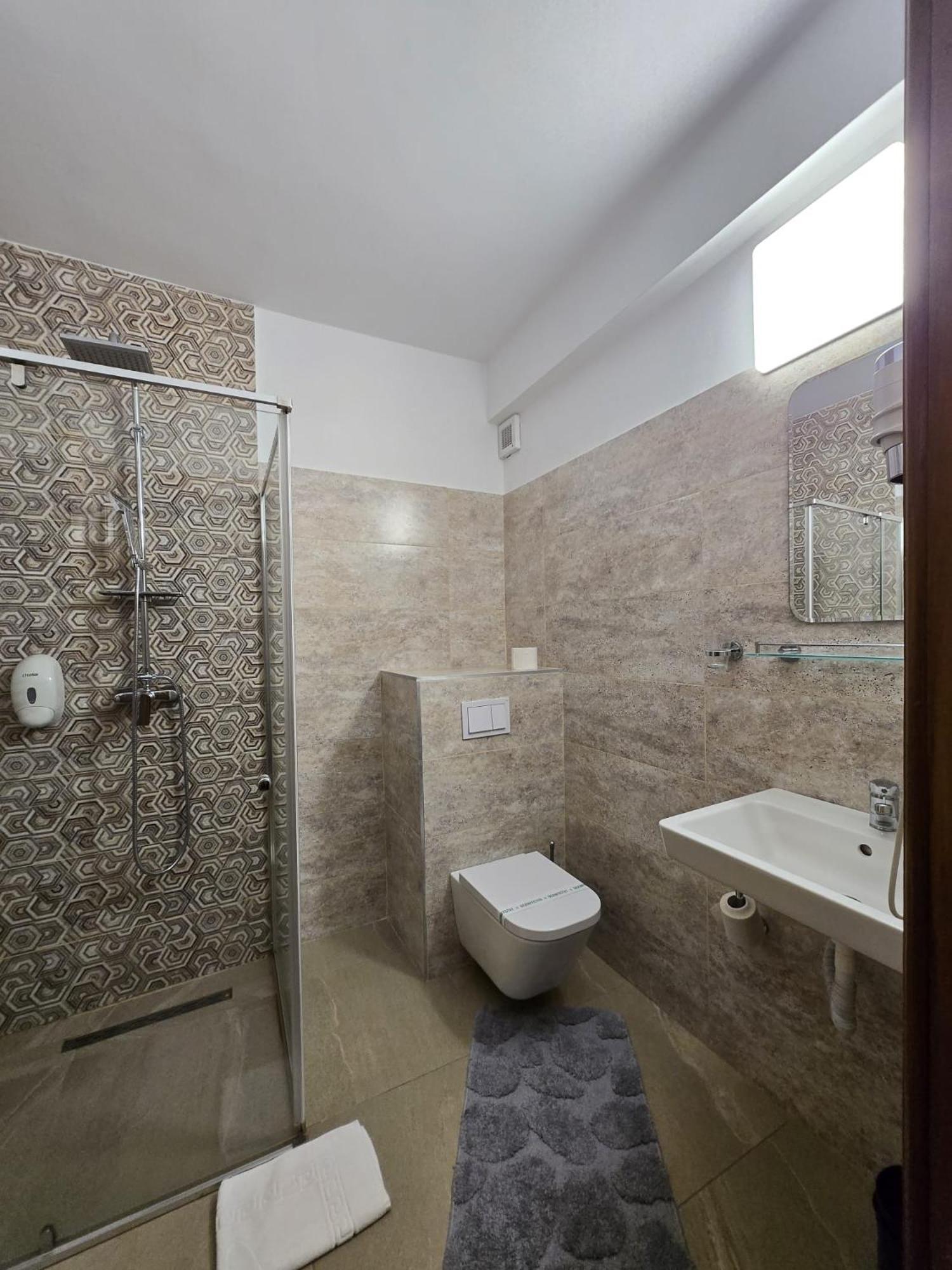 Hotel Delaf