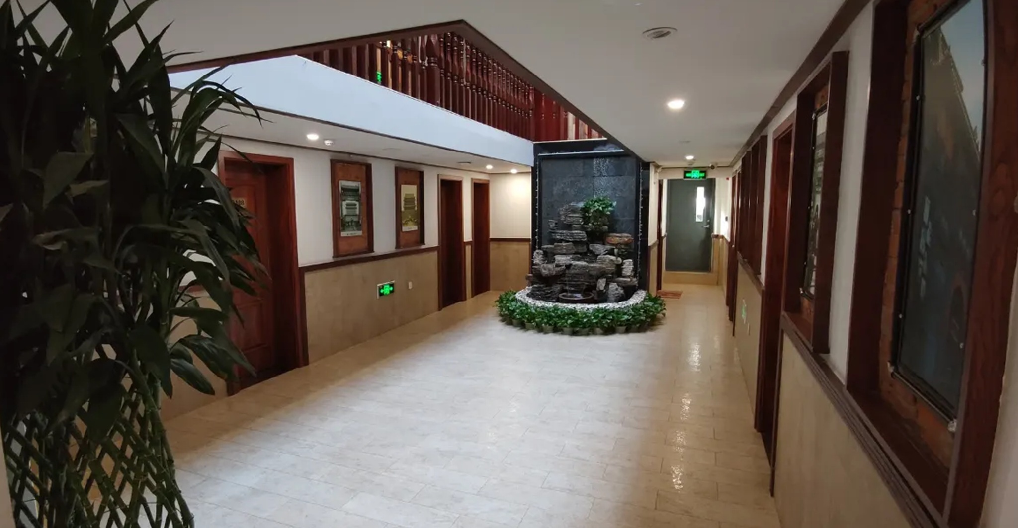 Nostalgia Hotel (Beijing Tian'anmen Square)