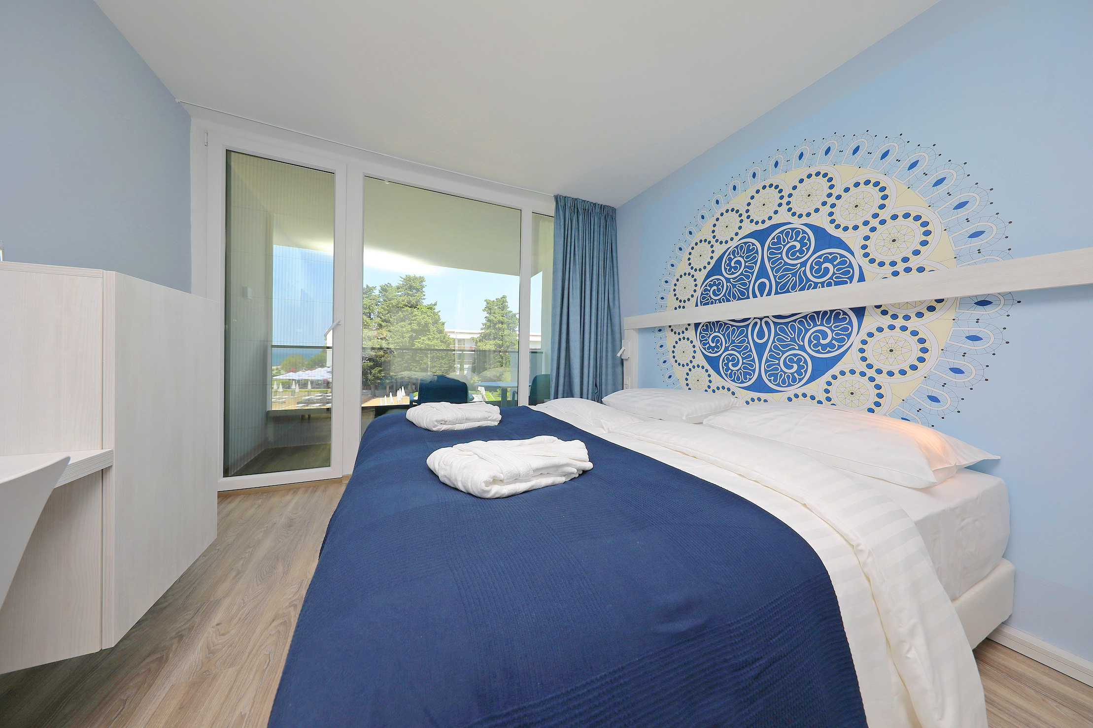 Falkensteiner Club Funimation Borik by null