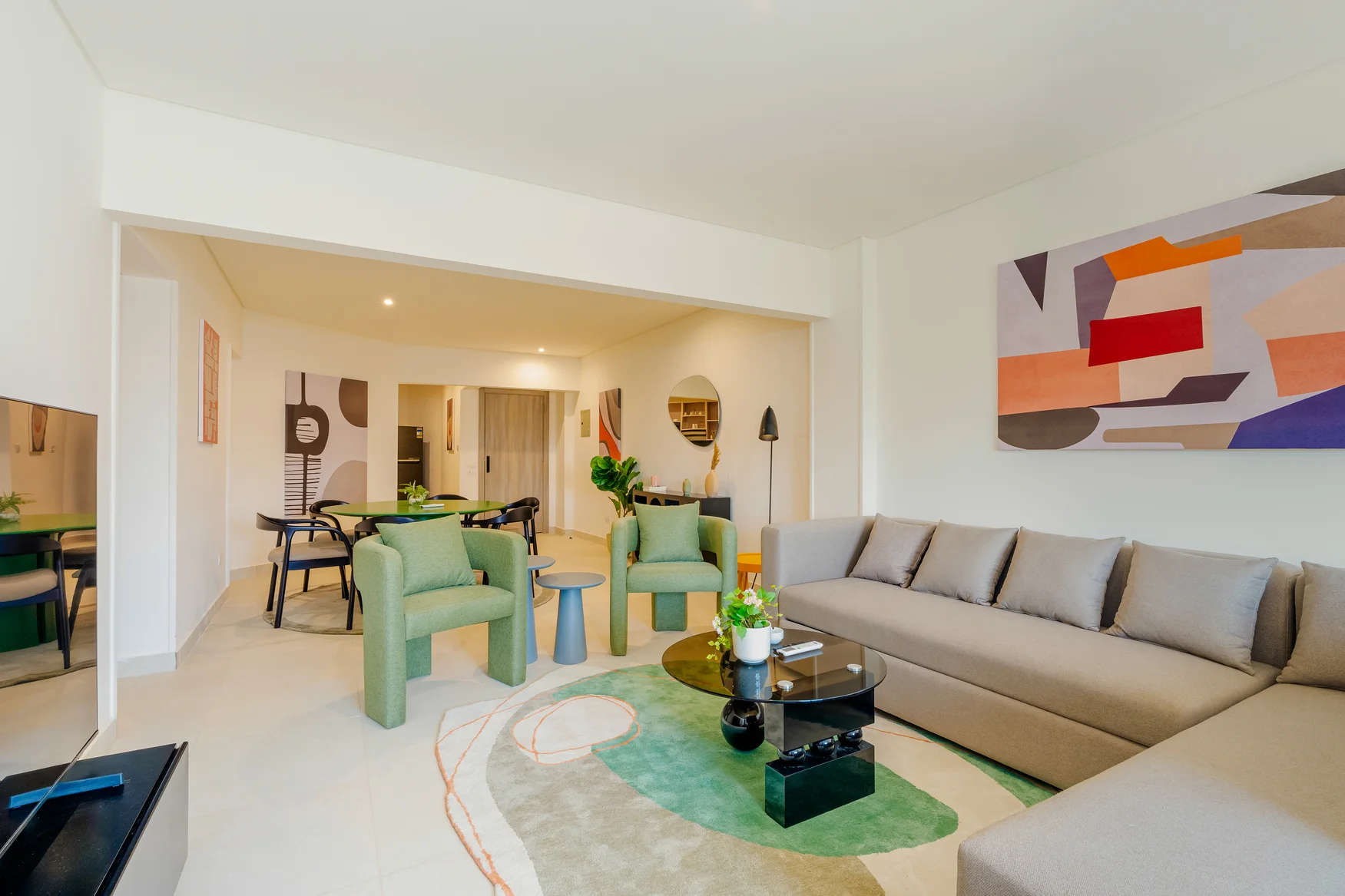 Brassbell L Zamalek L Chroma L Central Location