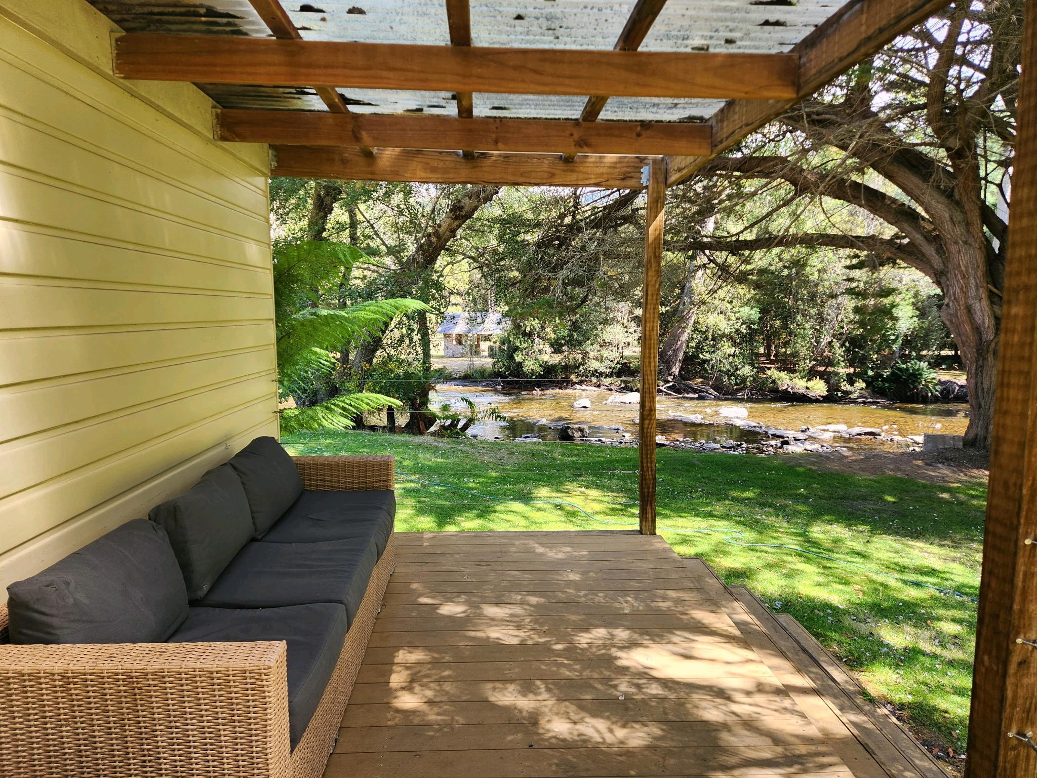 Exterior & Views 4, Russell Falls Holiday Cottages, Derwent Valley