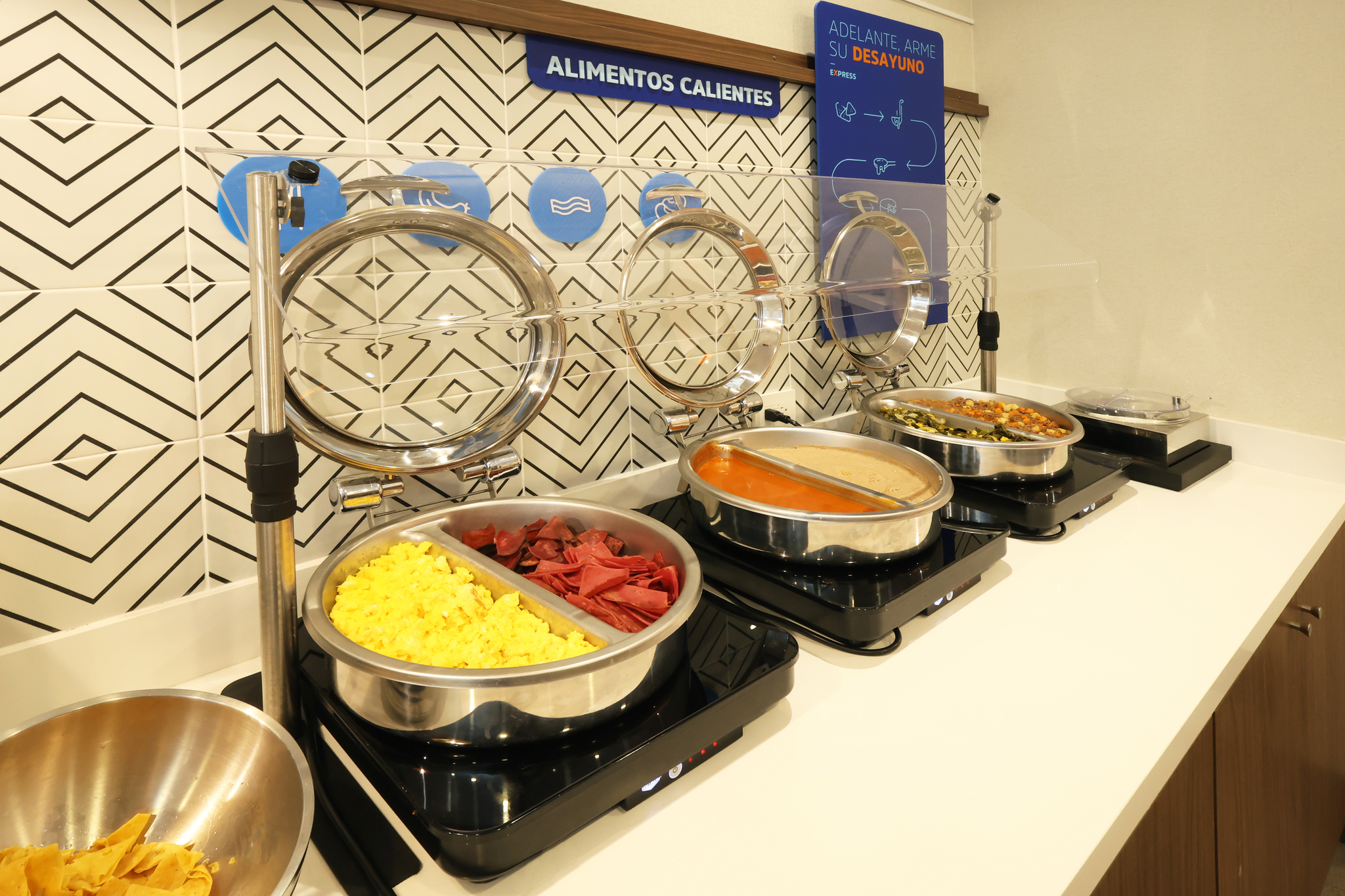 Holiday Inn Express & Suites Monterrey Sendero