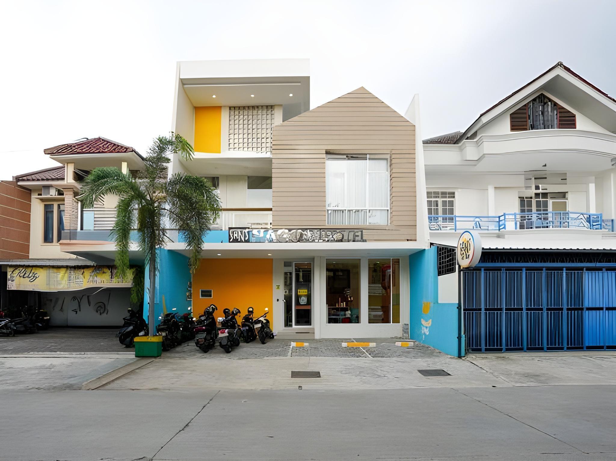 Exterior & Views 2, Sans Stay Nagomi Home Semarang, Semarang
