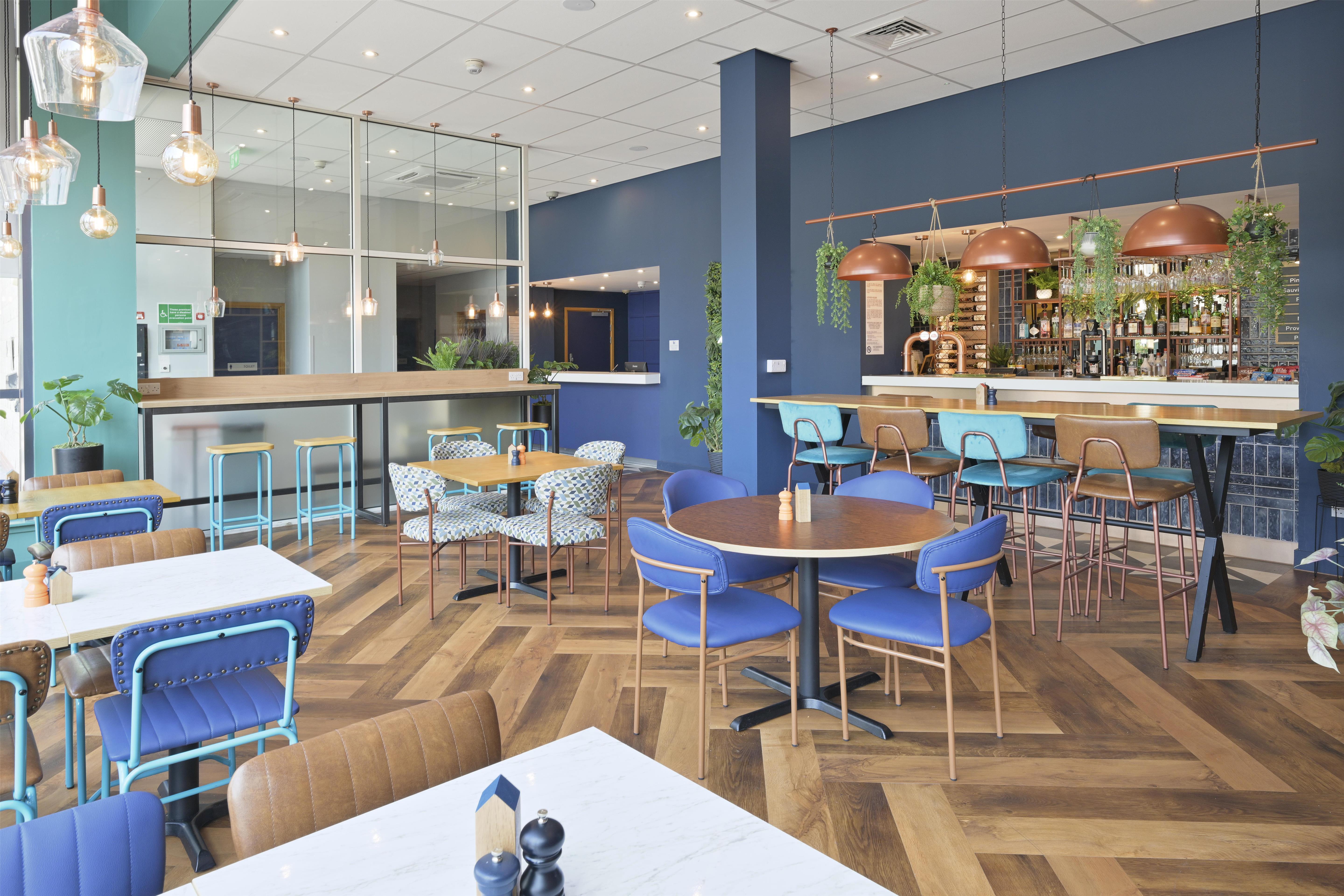 Travelodge Hatfield Central