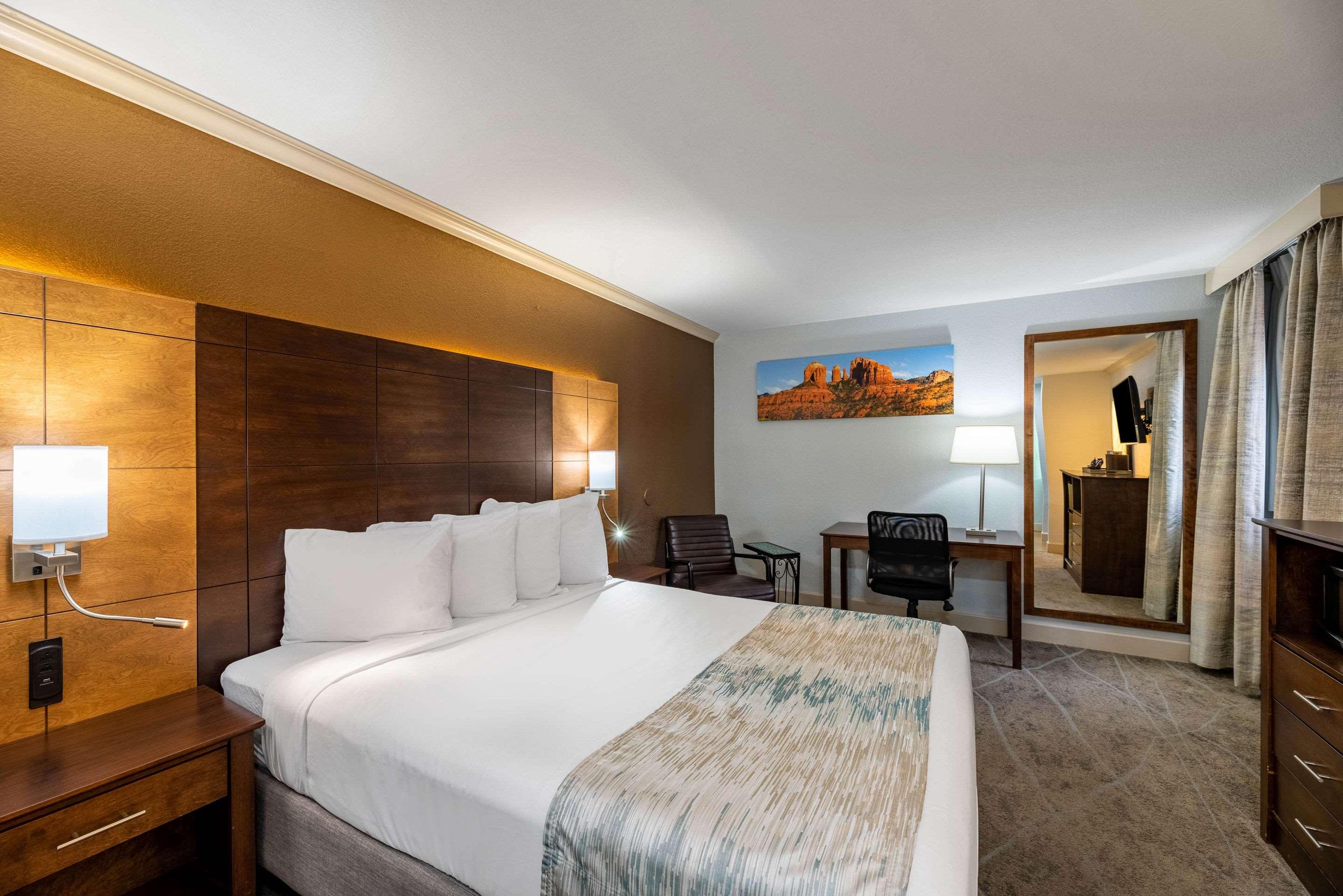Arroyo Pinion Hotel, Ascend Hotel Collection