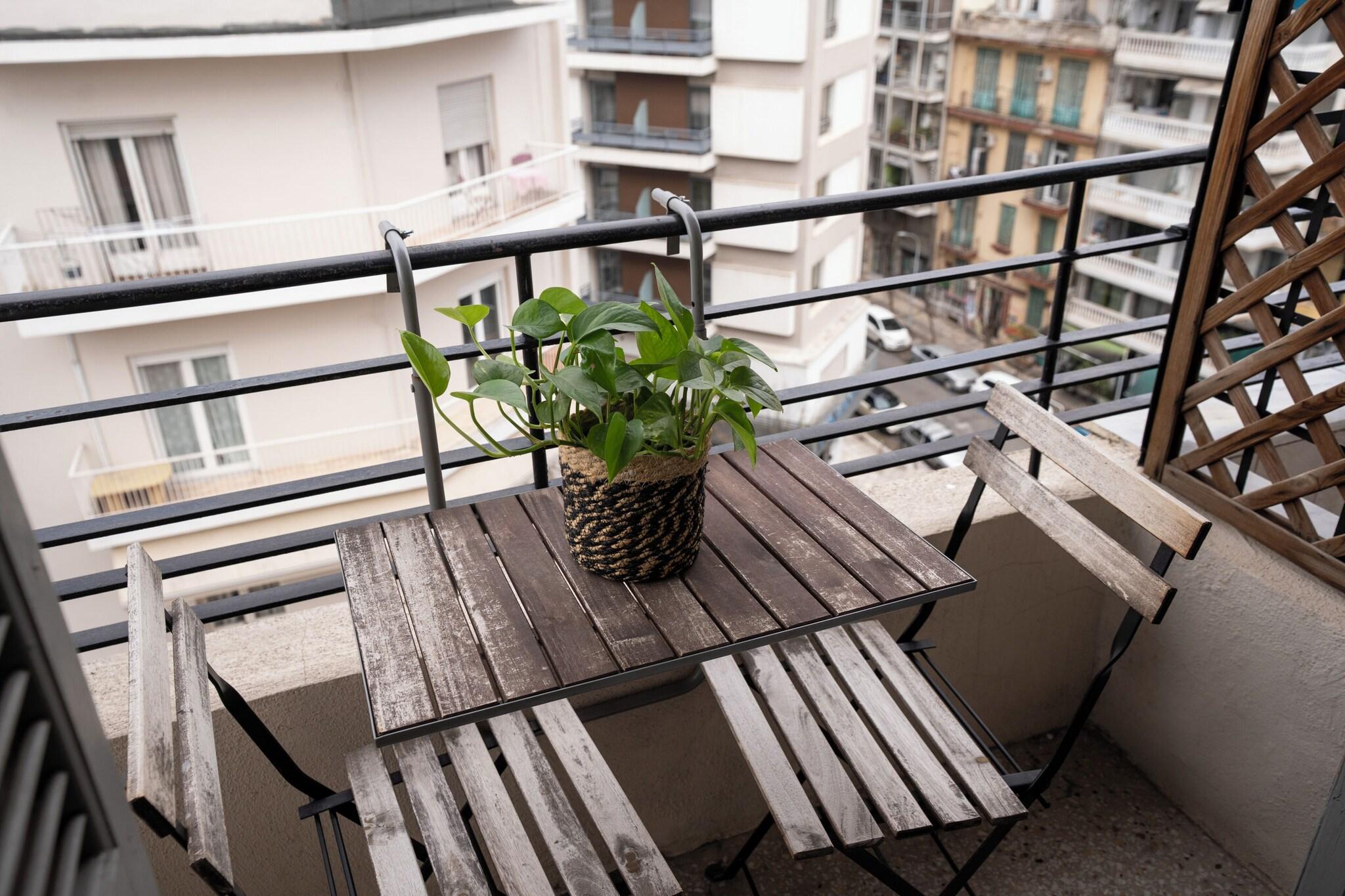 Terrace 5, The 4 Travellers, Central Macedonia