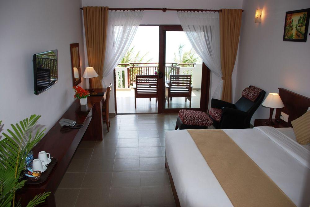 Canary Resort