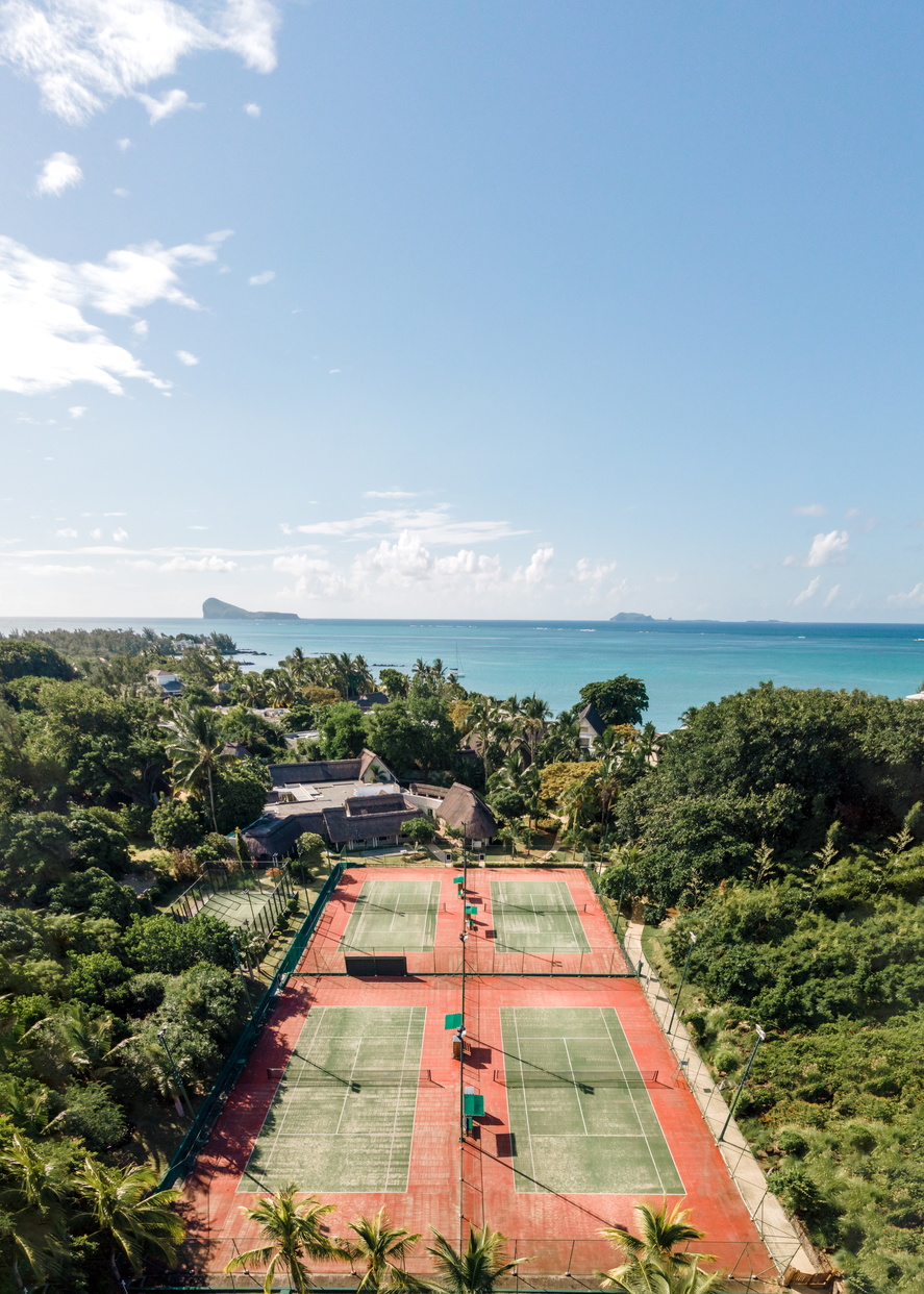 LUX Grand Gaube by null