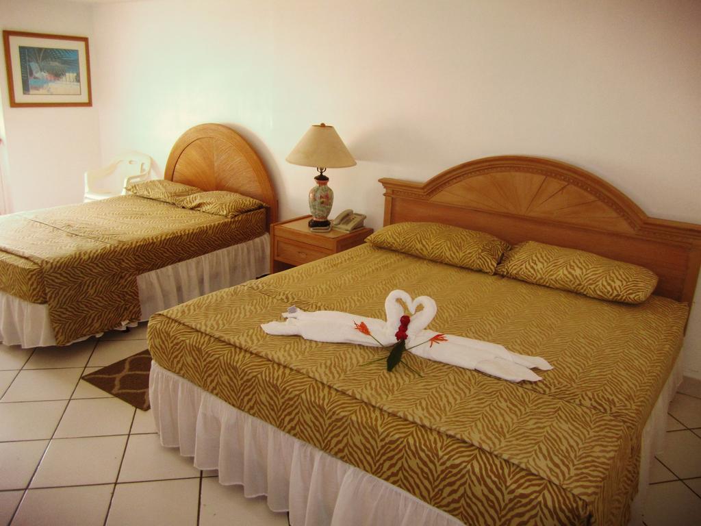 The Downtown by null