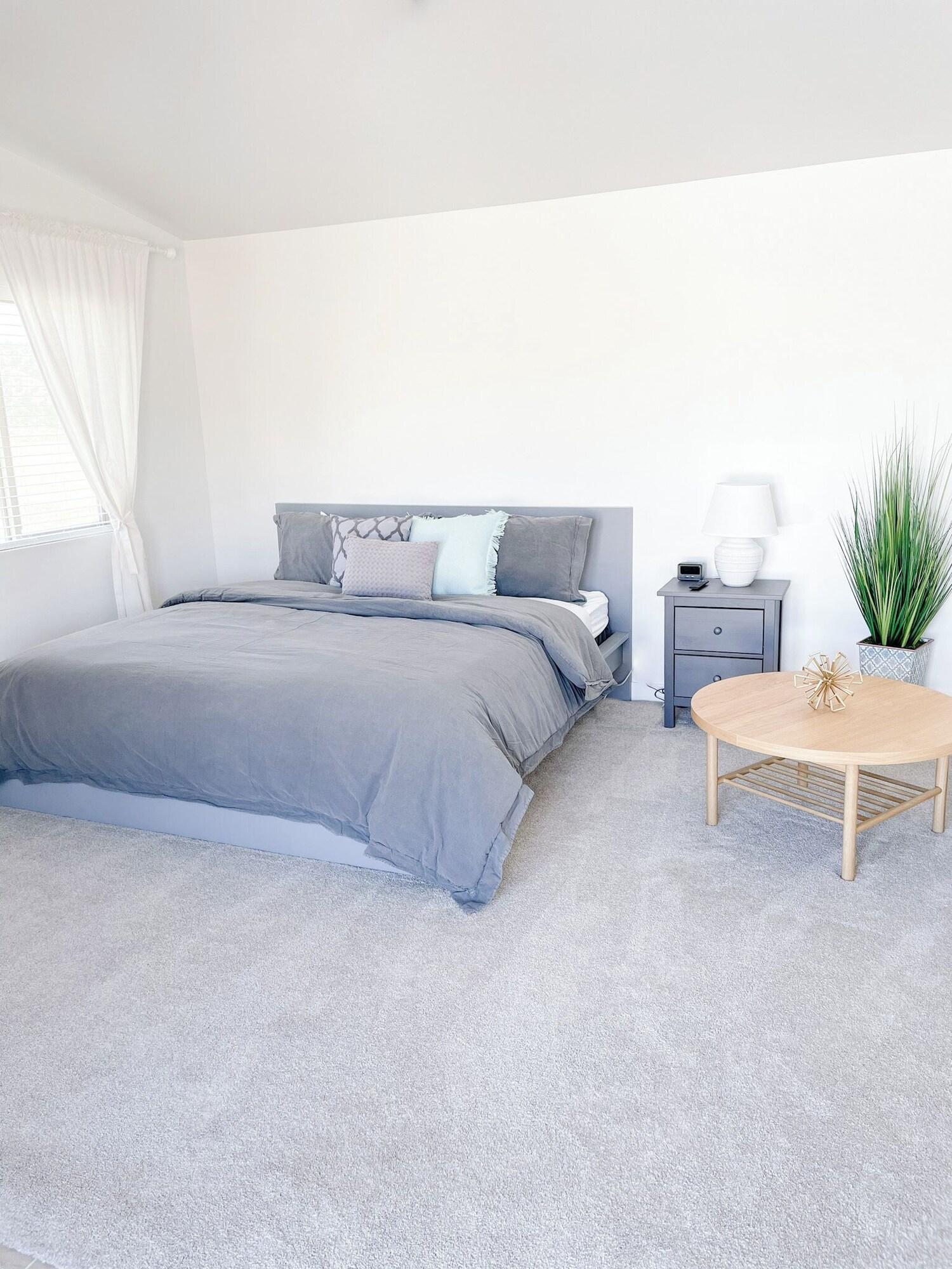 Room 4, Bryce Park Place, Kane
