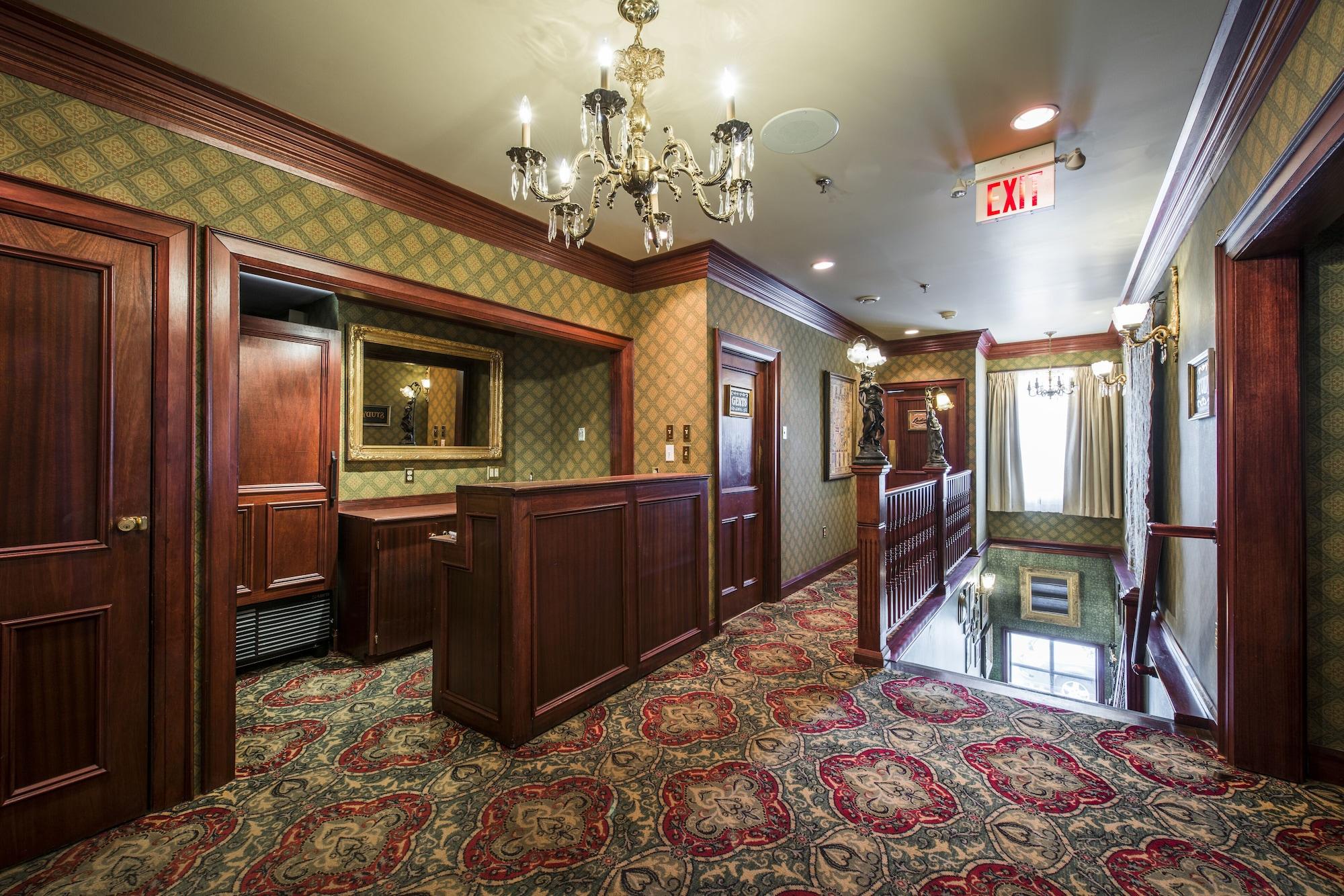Guv'nor Inn & Pub photo 5