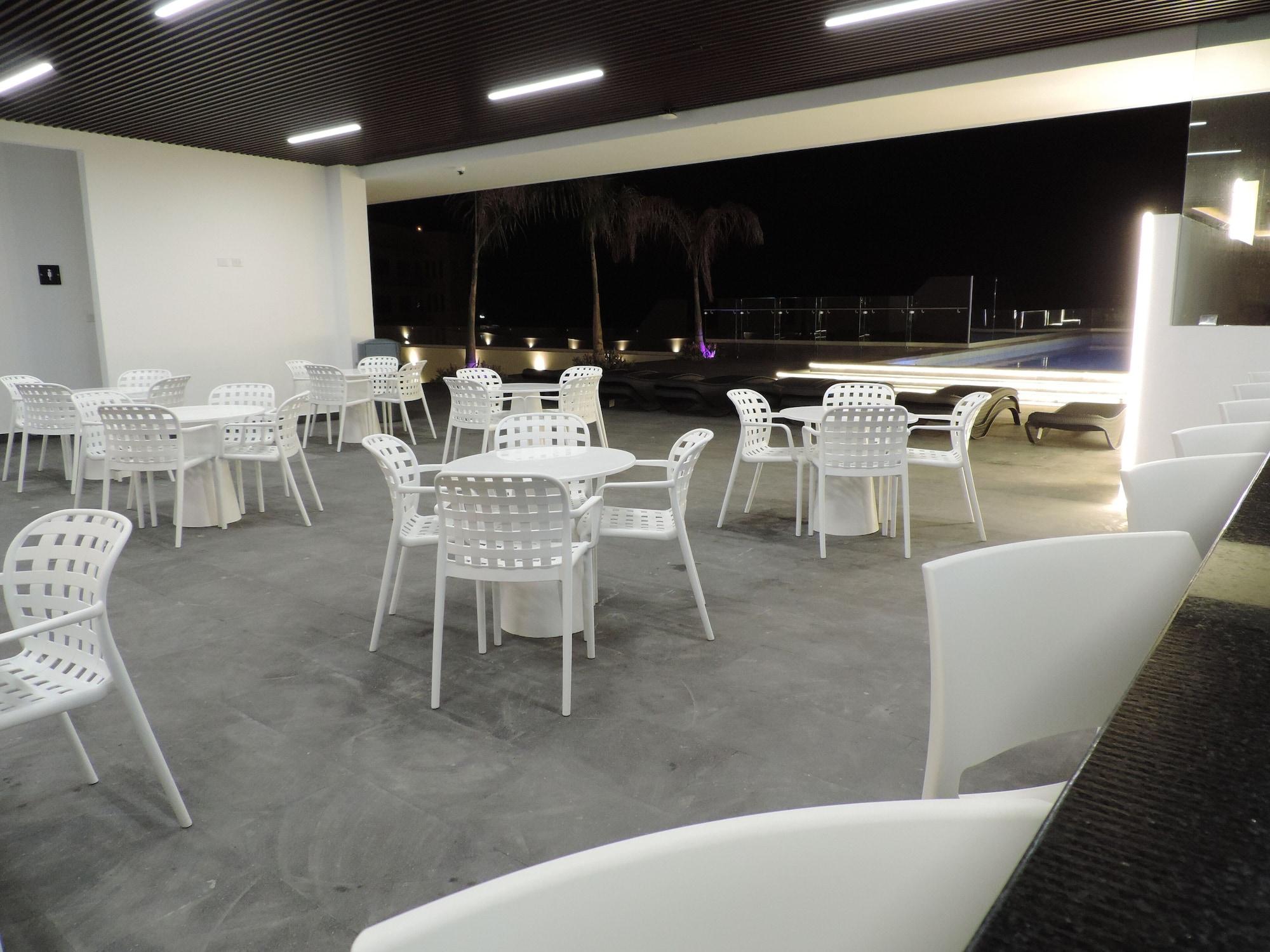 Terrace 3, Hotel Plaza Sol, Medellín