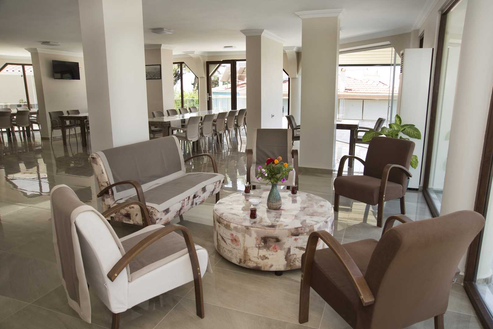 Yasemin Hotel