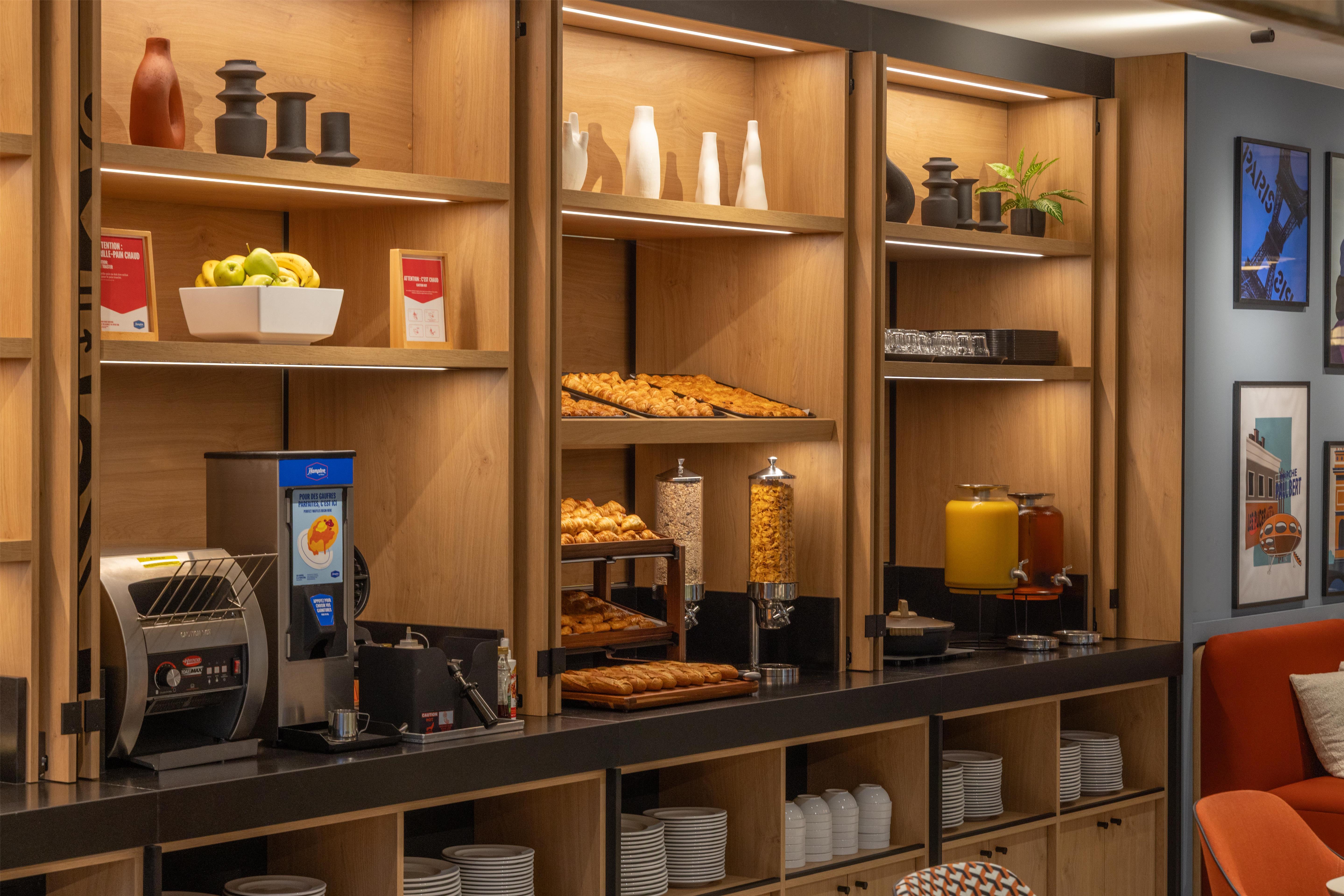Hampton by Hilton Paris Saint Ouen