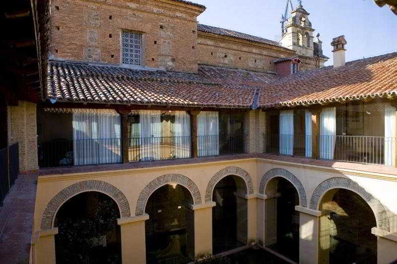 Hotel Valle del Ambroz by null