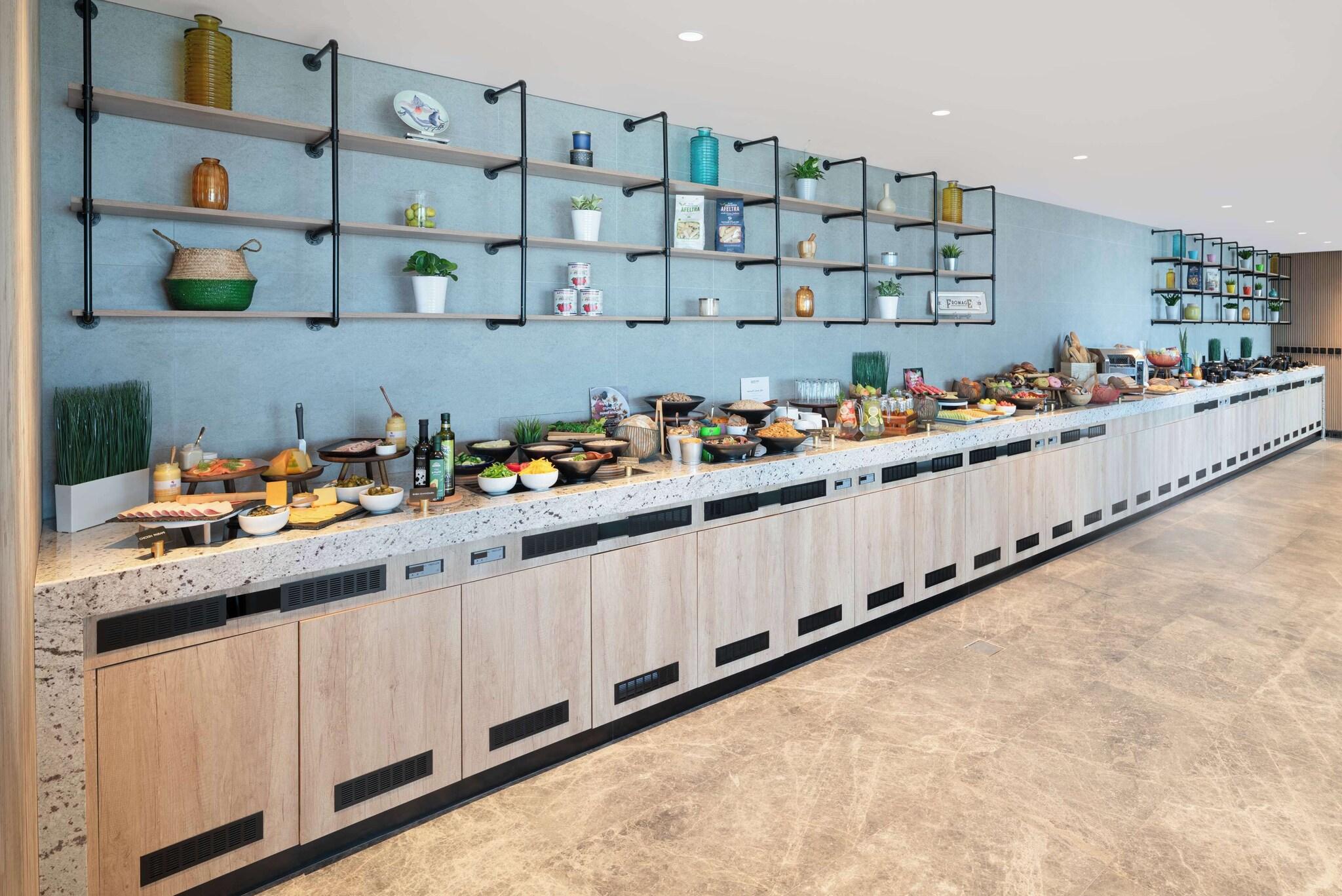 Park Inn By Radisson Hotel & Apartments Kuwait