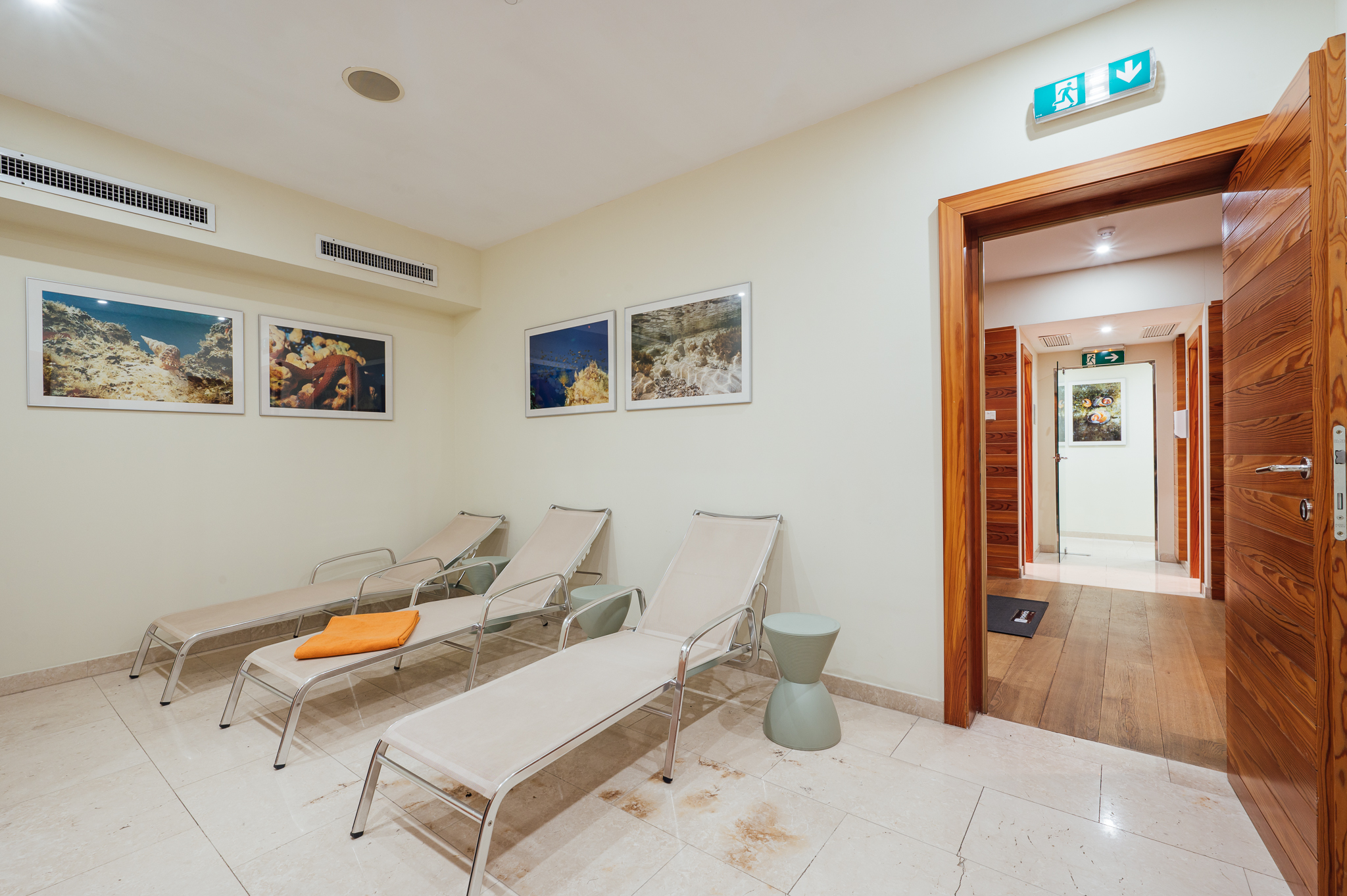 PeakTure Hotel Bucharest by null